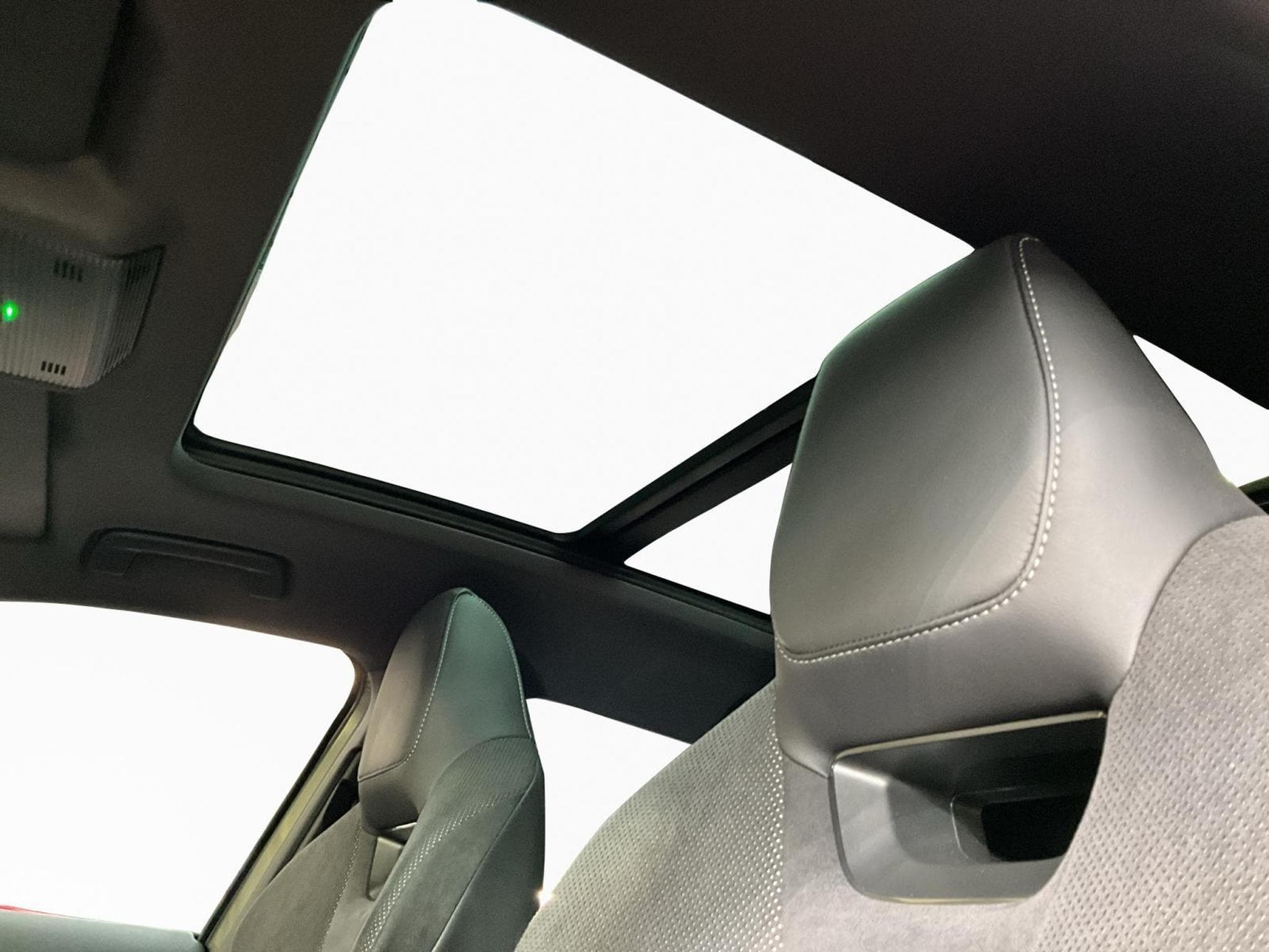 Skoda Enyaq 77kWh+RS/Sportline+Drive-Sport+Light&View+Canton+Pano+AHK (2022) - Foto 15