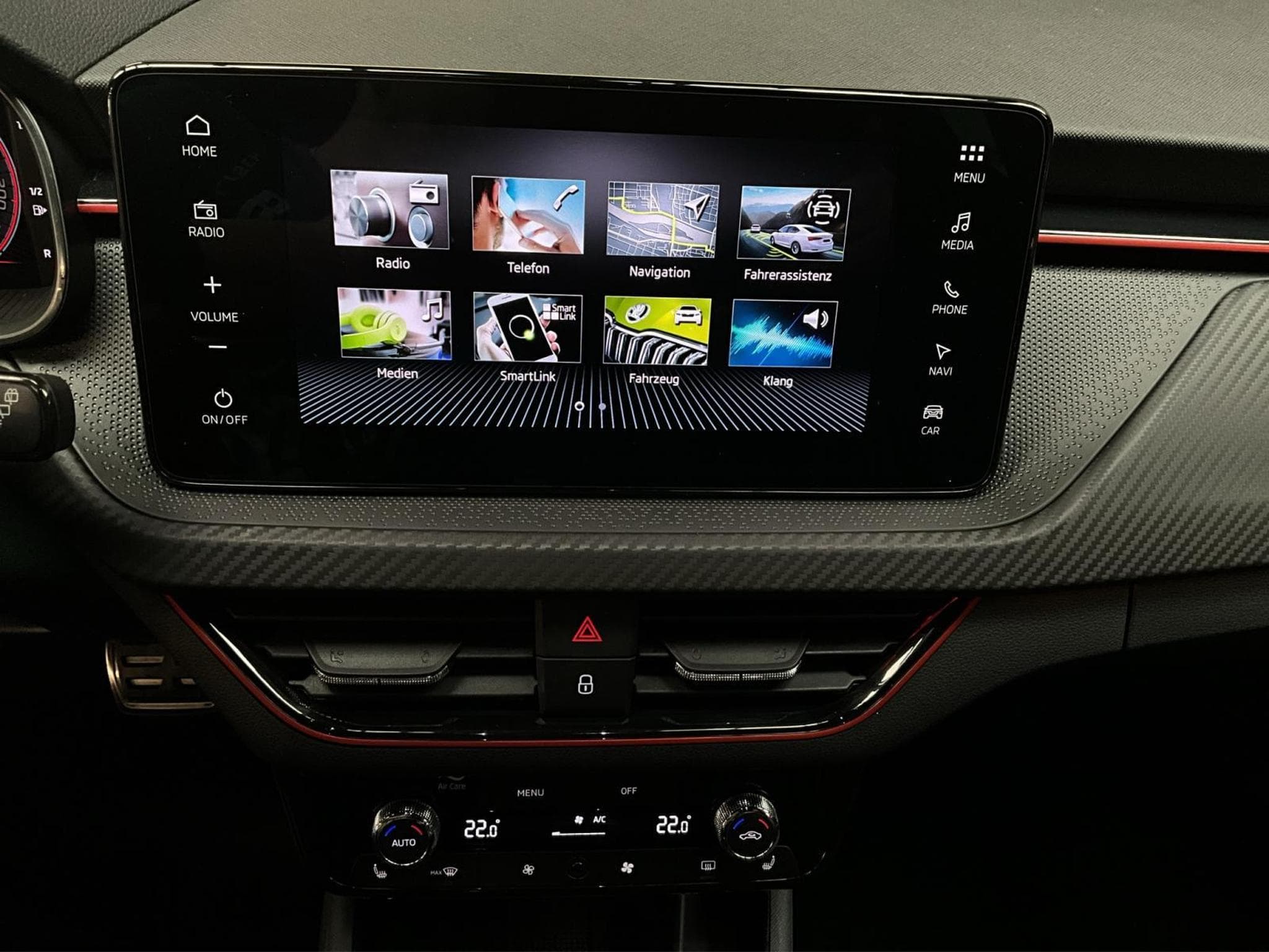 Skoda Scala Monte-Carlo+DSG+LED+Pano+RearView (2025) - Foto 13