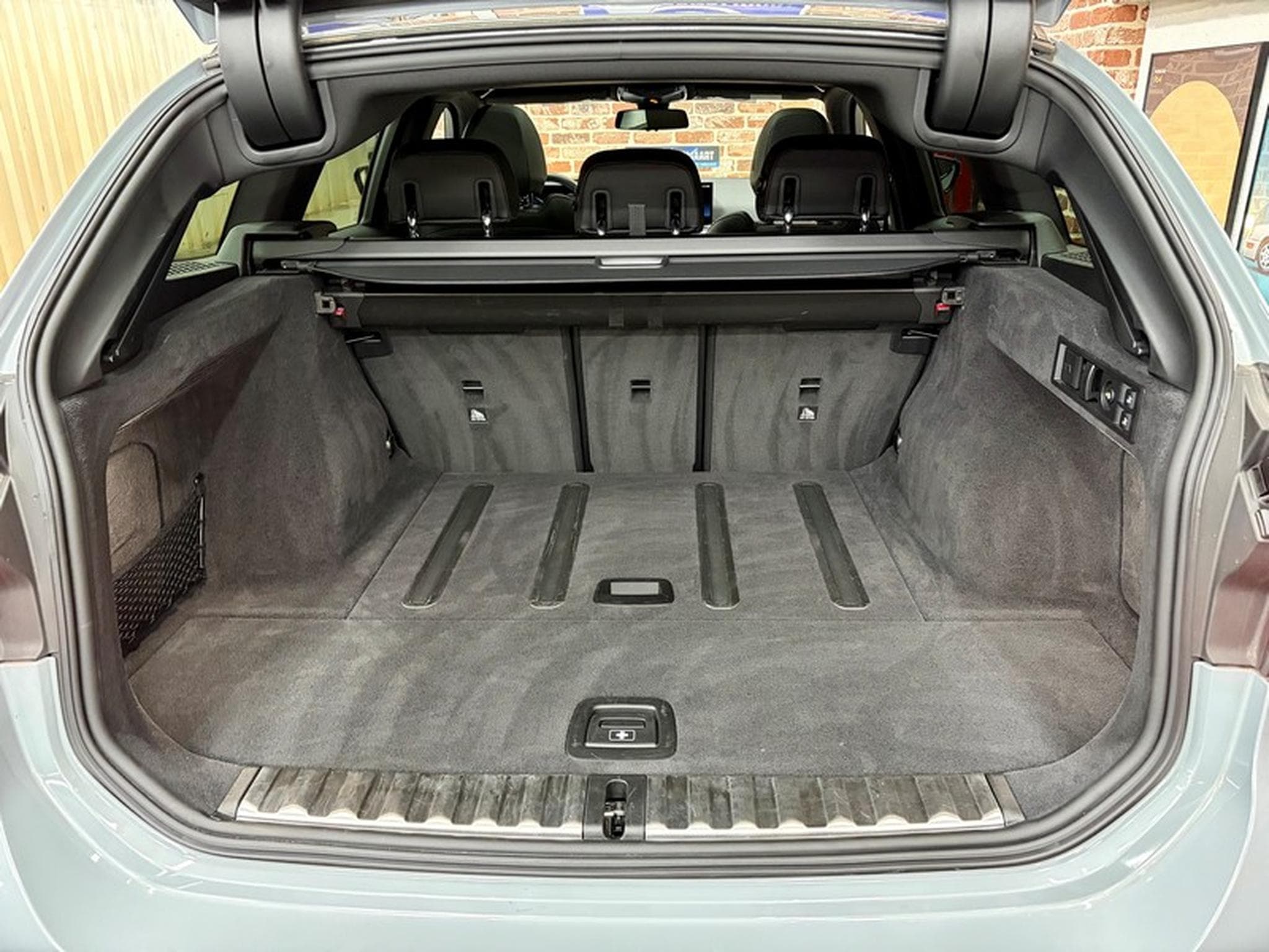 BMW 320 320iA Touring 2.0 184cv Auto M-SPORT (2025) - Photo 7
