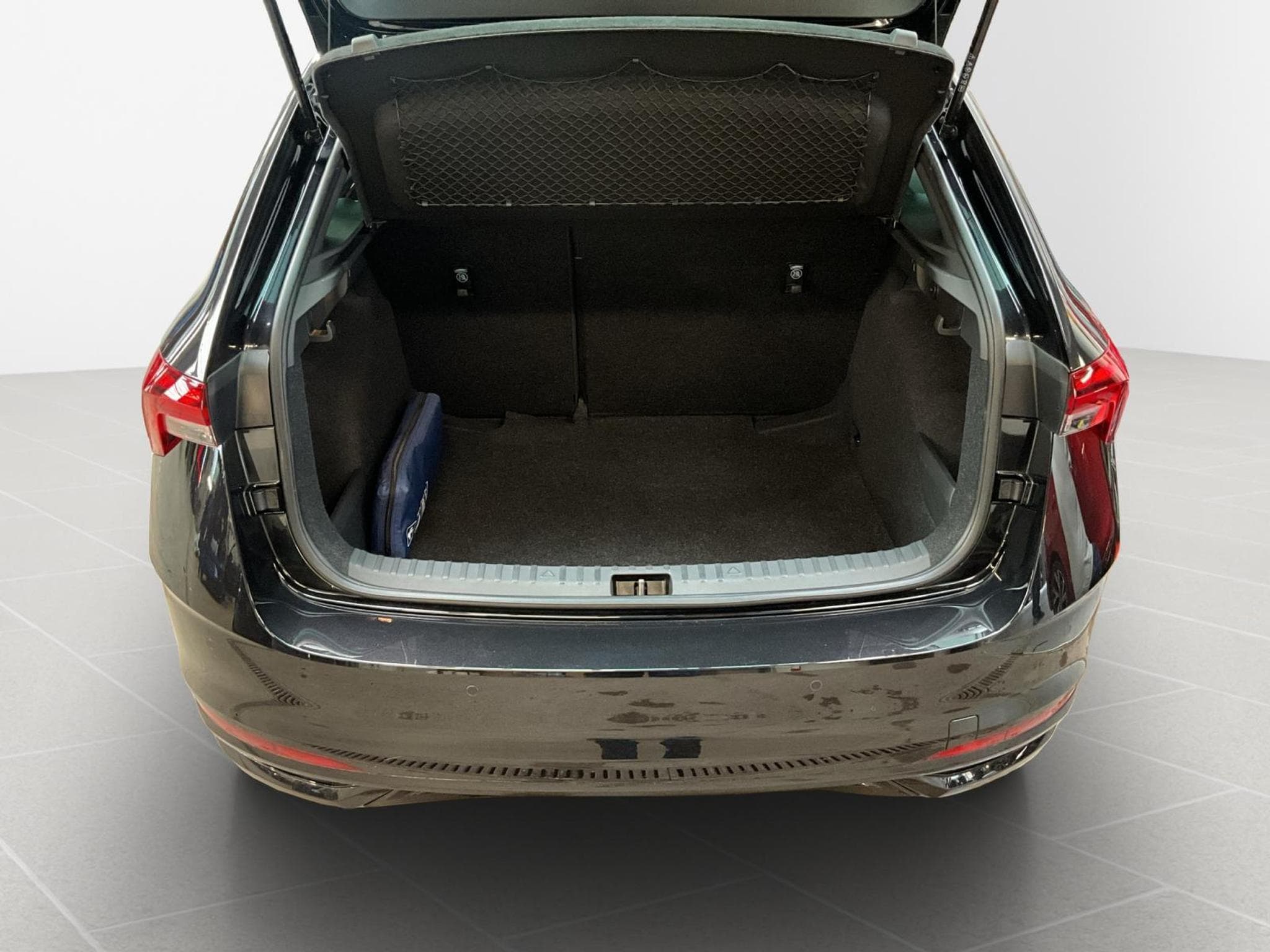 Skoda Scala Monte-Carlo+DSG+LED+Pano+RearView (2025) - Foto 17
