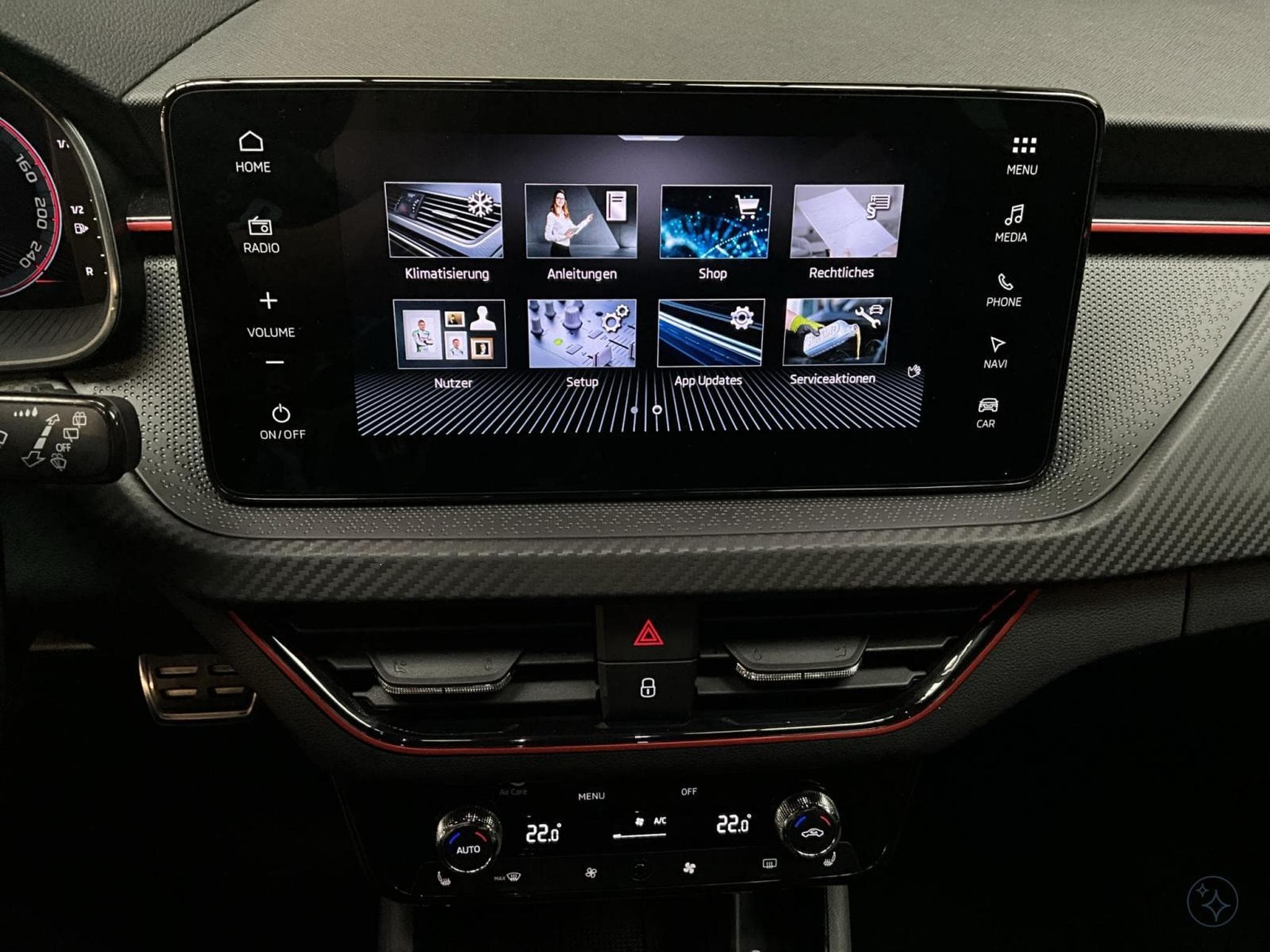 Skoda Scala Monte-Carlo+DSG+LED+Pano+RearView (2025) - Foto 19