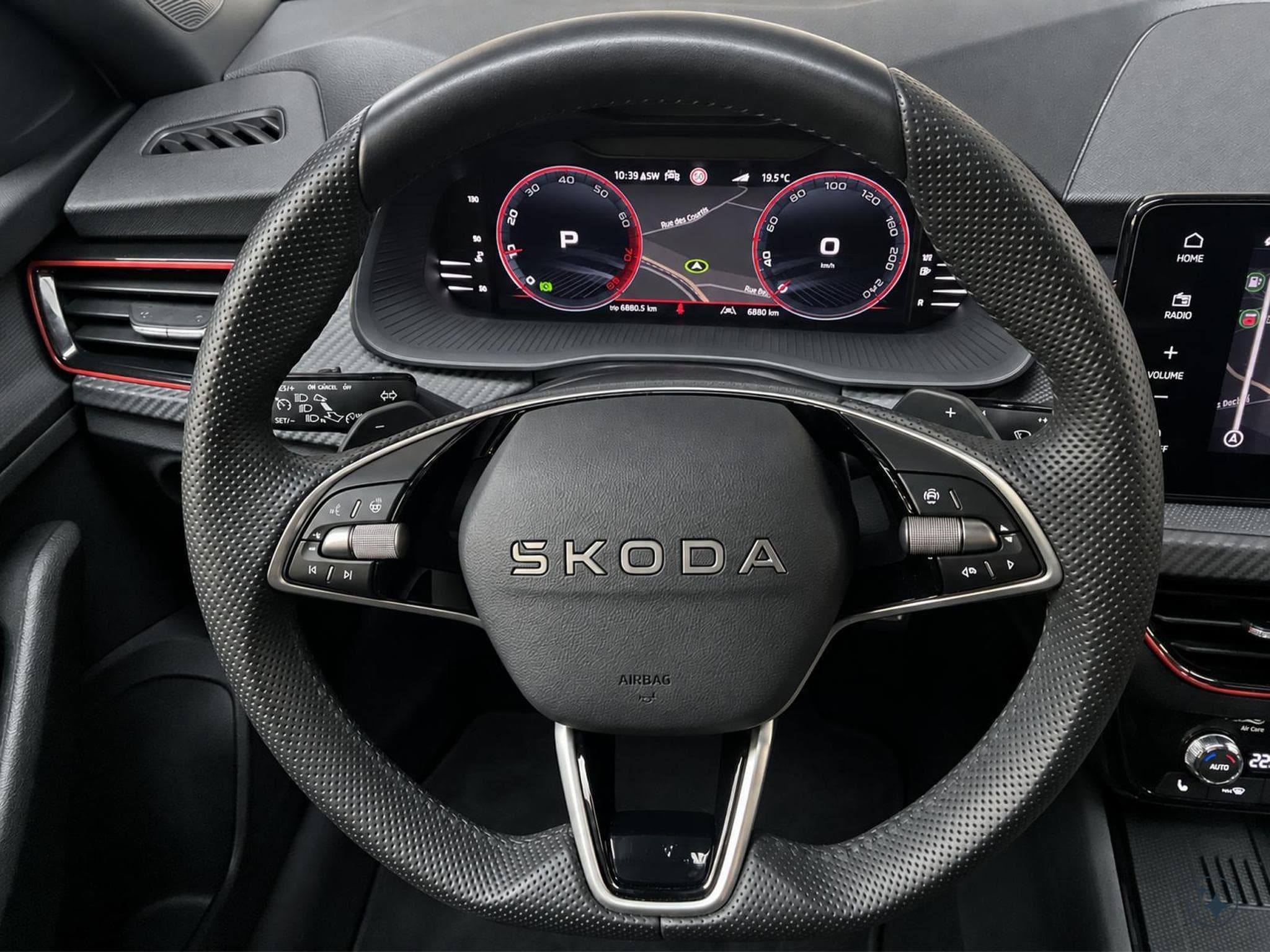 Skoda Kamiq Monte-Carlo+DSG+Pano+LED+Navi (2025) - Foto 12