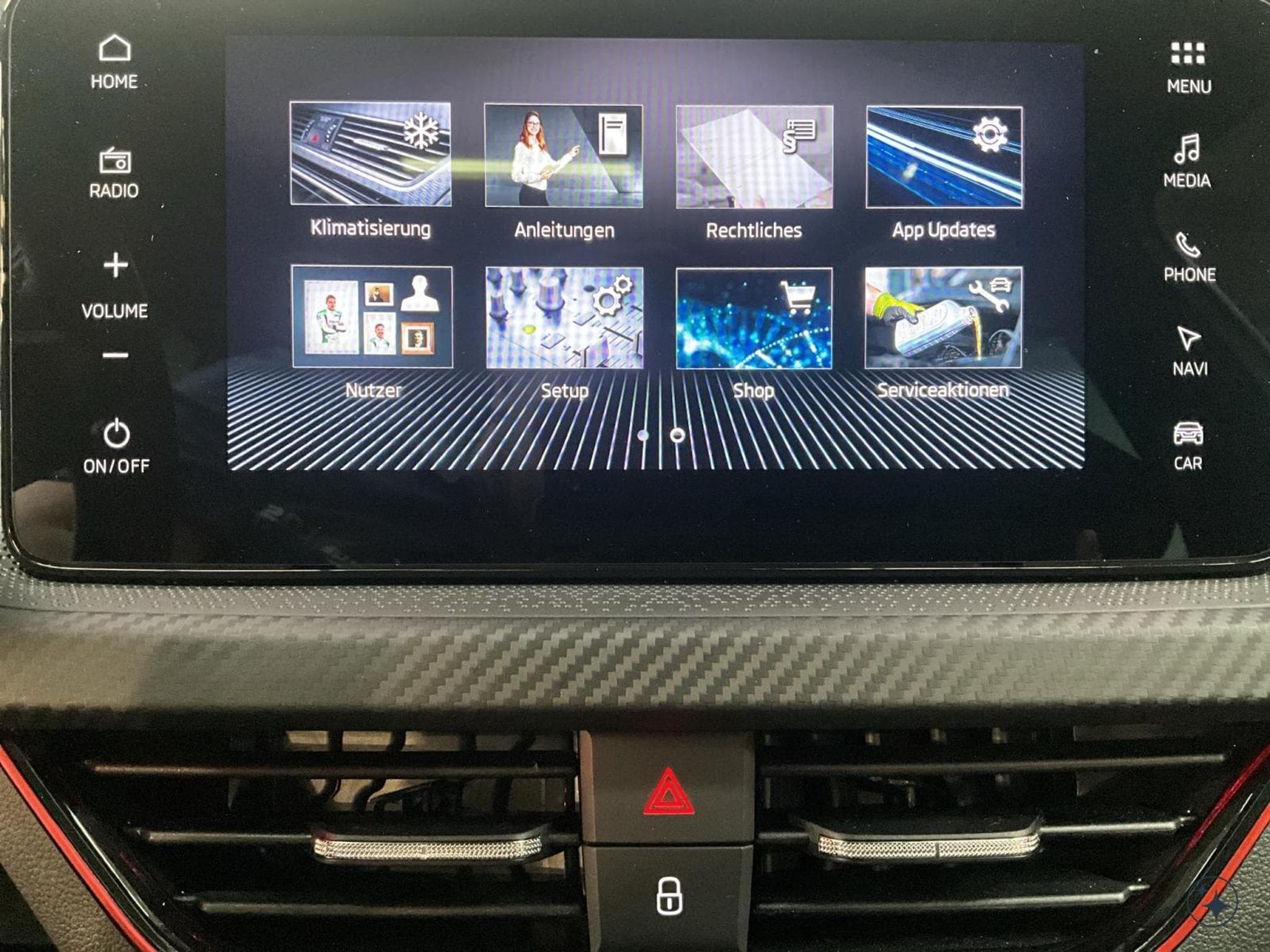 Skoda Kamiq Monte-Carlo+DSG+Pano+LED+Navi (2025) - Foto 16