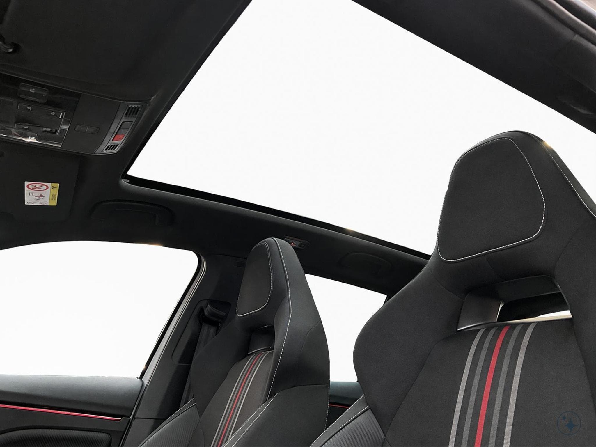 Skoda Kamiq Monte-Carlo+DSG+Pano+LED+Navi (2025) - Foto 18