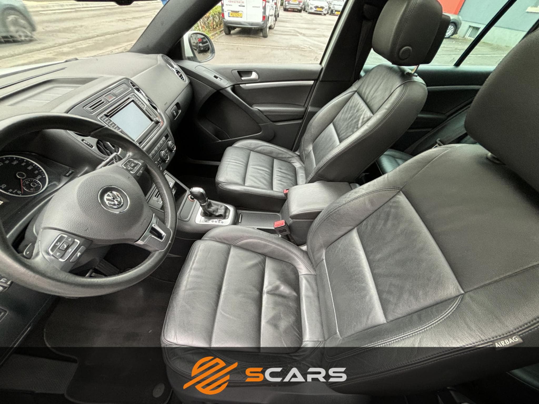 VW Tiguan 2.0 Tdi R-Line DSG 4Motion  184cv (2015) - Photo 11