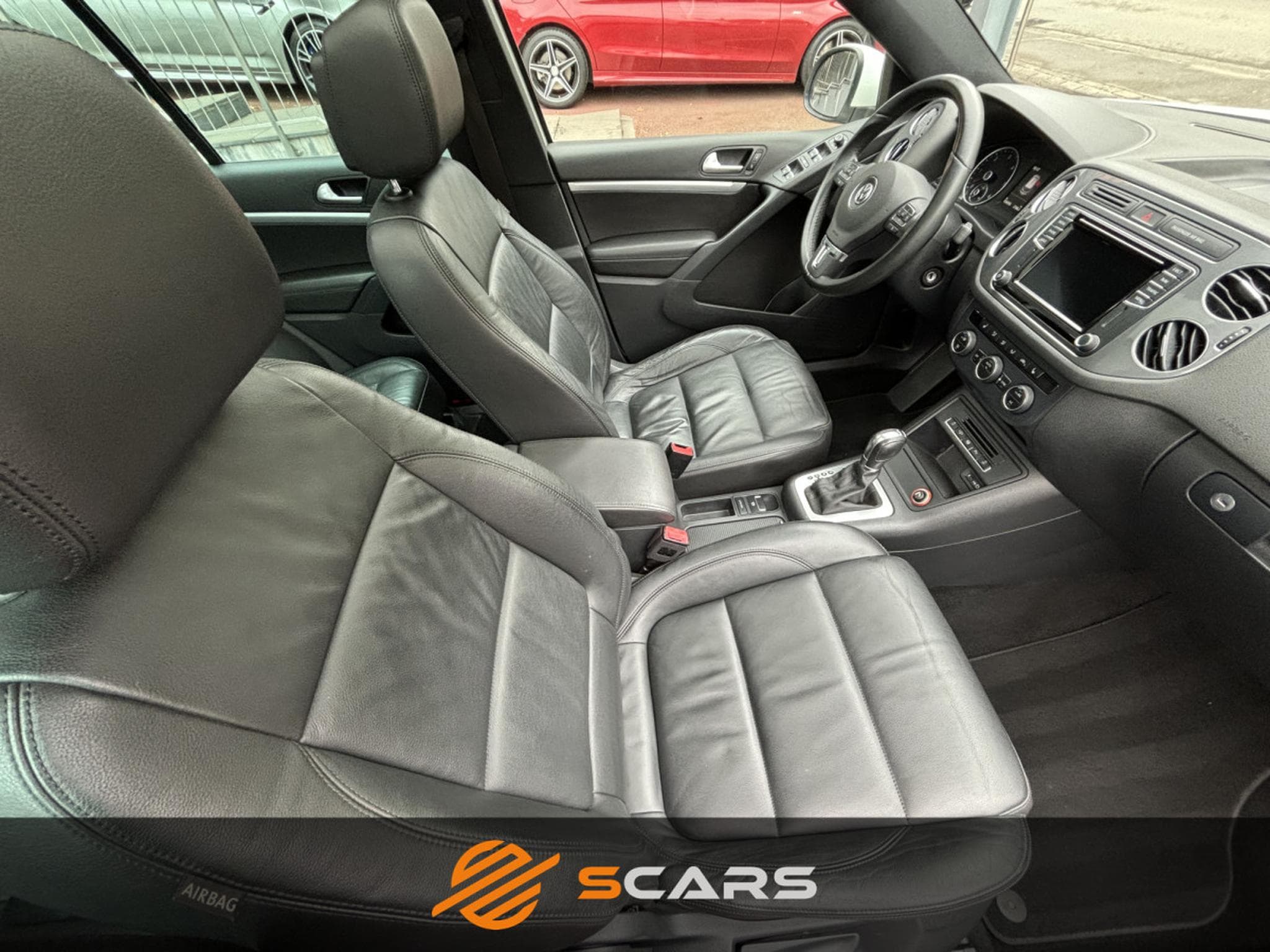 VW Tiguan 2.0 Tdi R-Line DSG 4Motion  184cv (2015) - Photo 12