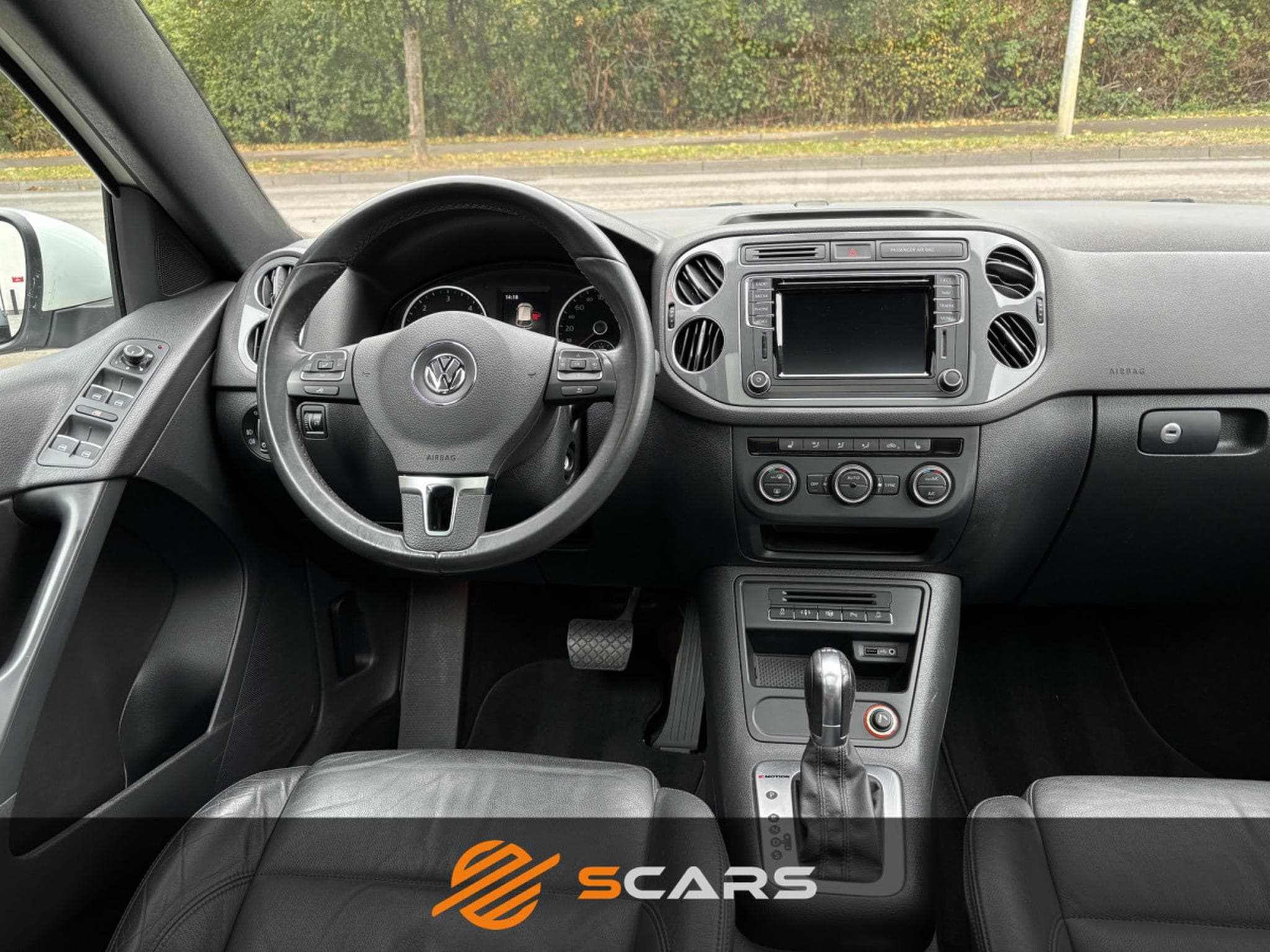 VW Tiguan 2.0 Tdi R-Line DSG 4Motion  184cv (2015) - Photo 14