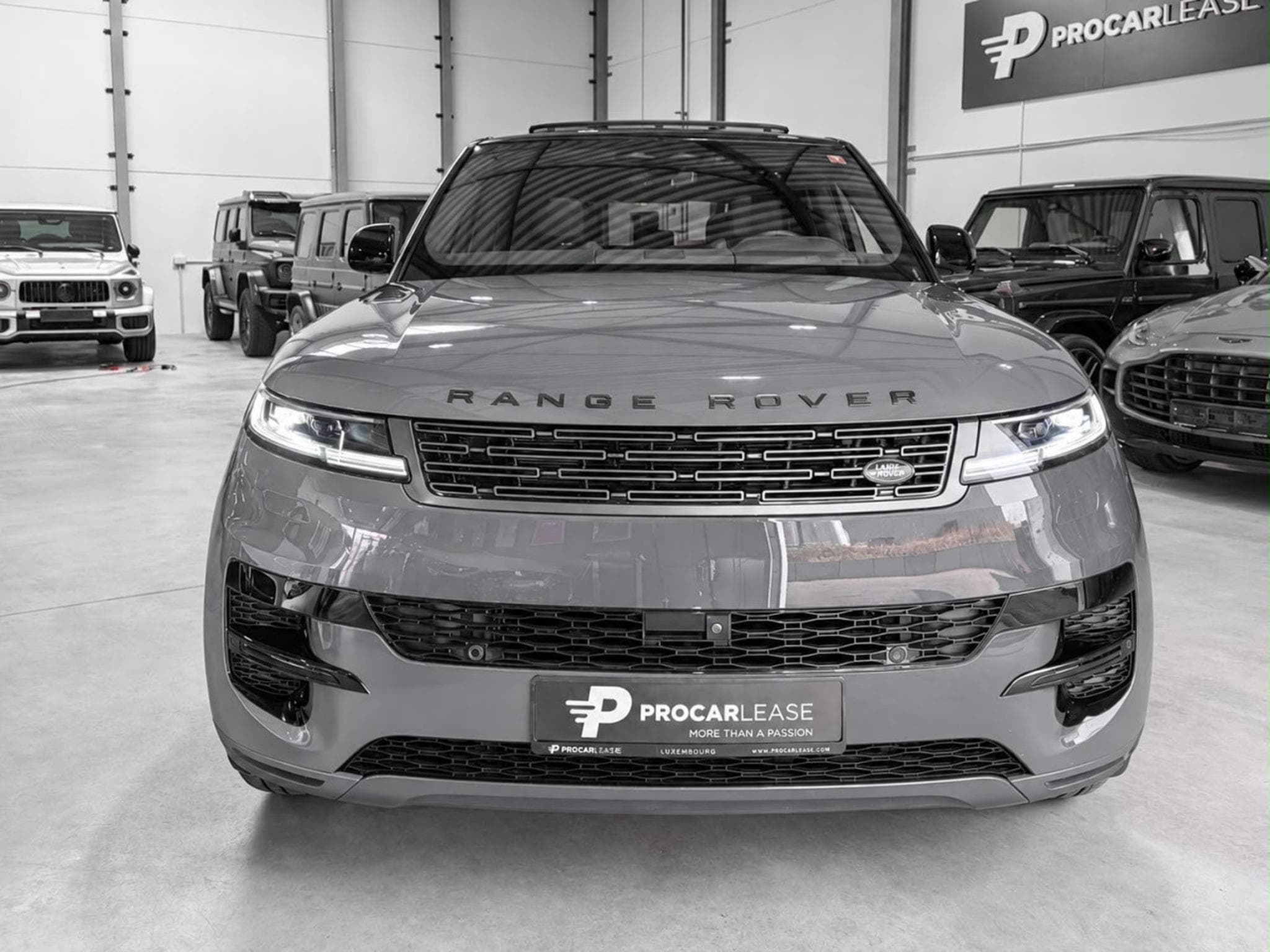 Land-Rover Range Rover Sport P460E S HYBRID /21/PANO/360/LUFT/VOLL (2026) - Photo 2