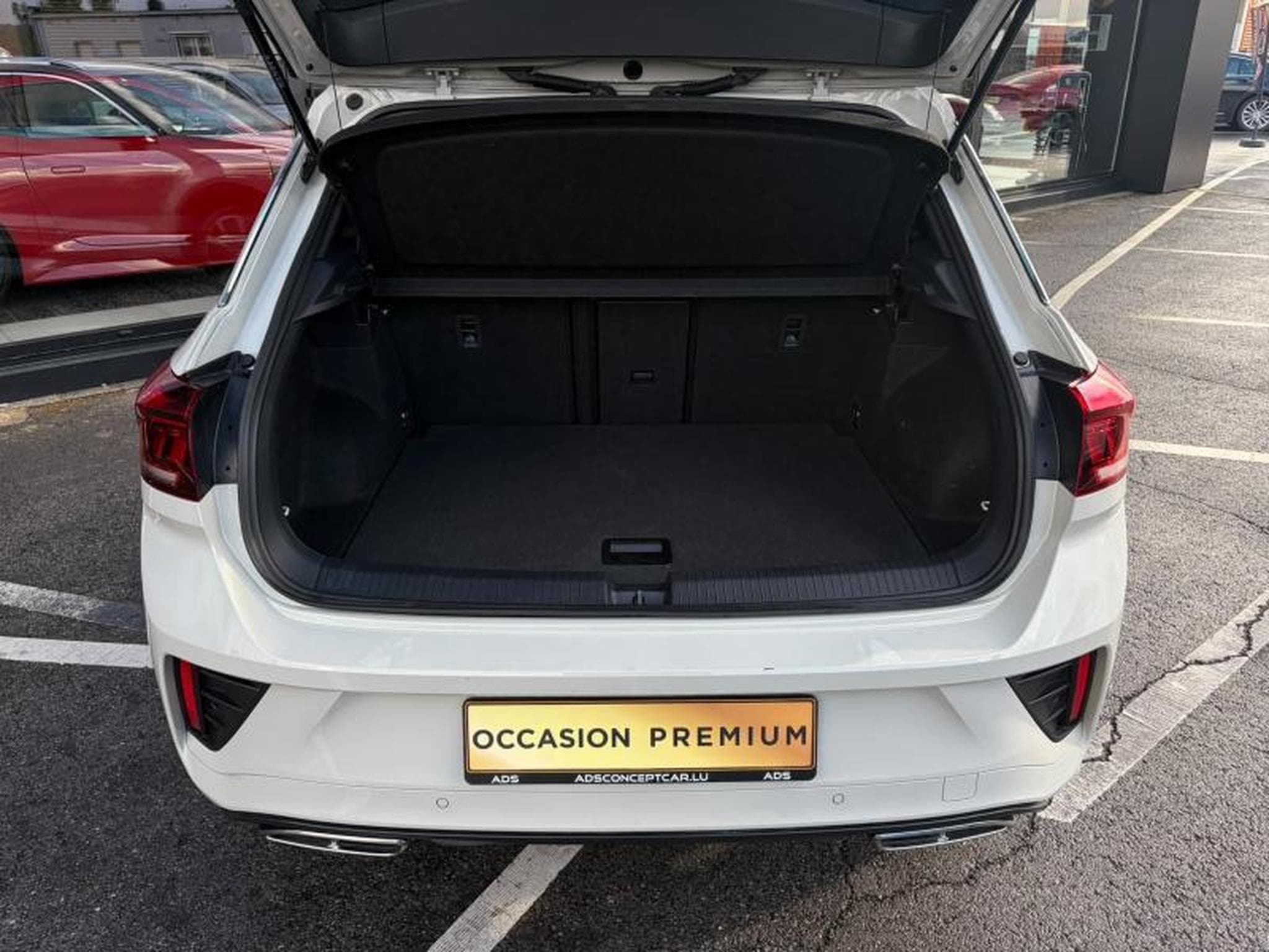 VW T-Roc R-Line 1.5 150ch/Camera/Sièges chauffants (2024) - Foto 16