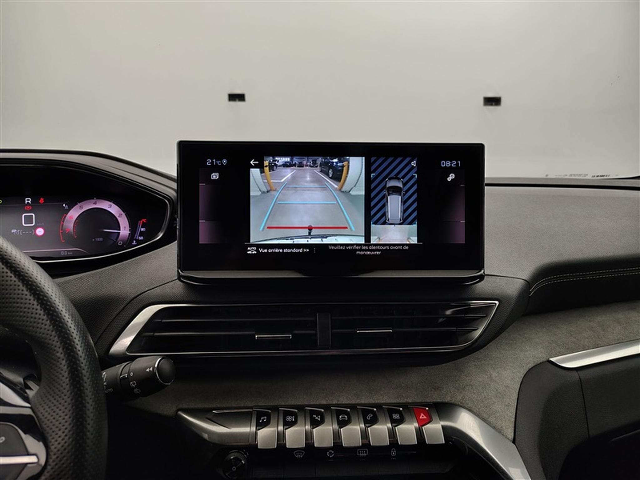 Peugeot 5008 1.2 PureTech GT AUTO/S-CUIR/NAVI/FULL LED/JA18/PDC (2024) - Photo 18