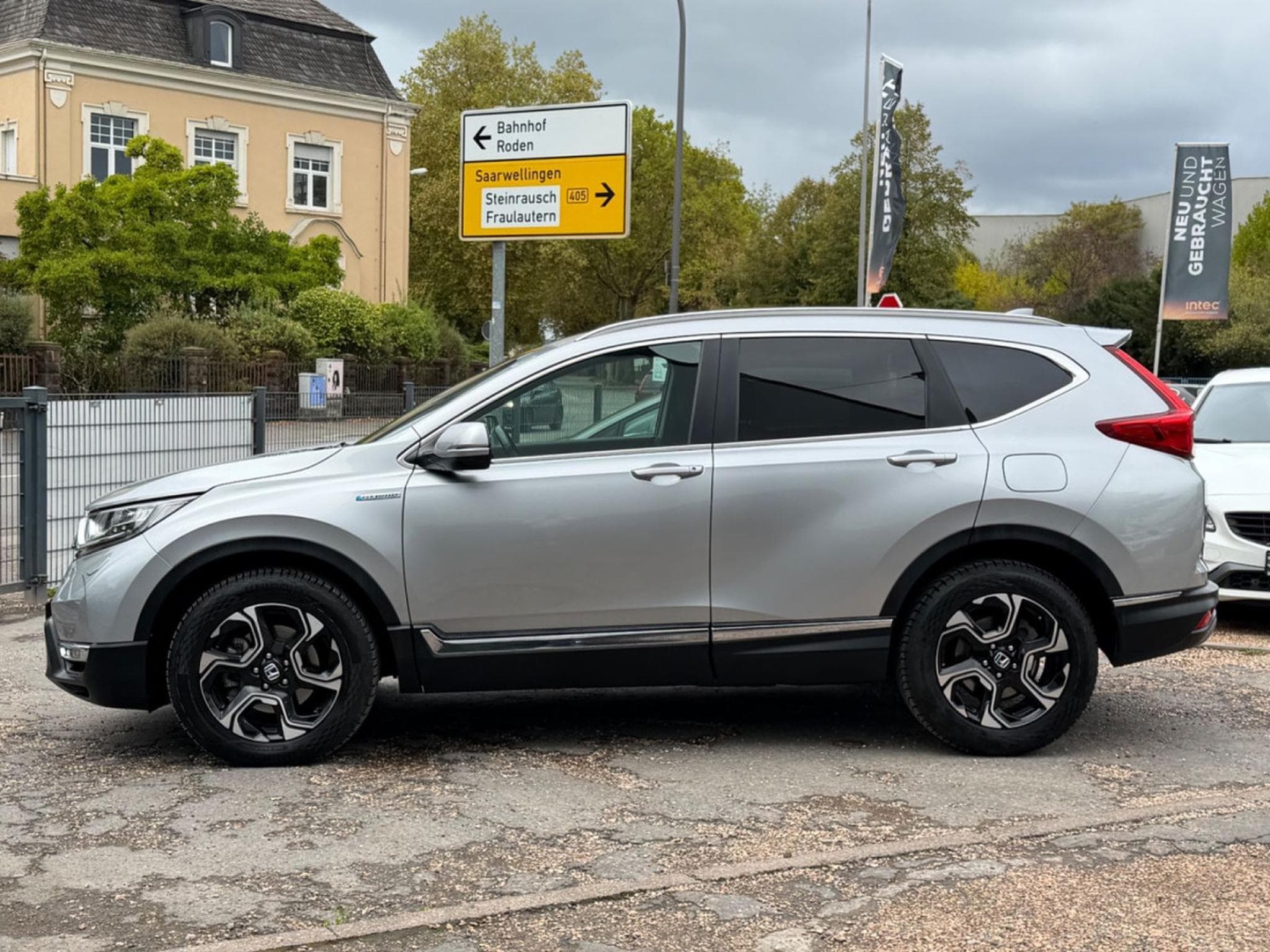 Honda CR-V 2.0 i-MMD HYBRID 4WD Lifestyle (2022) - Photo 3