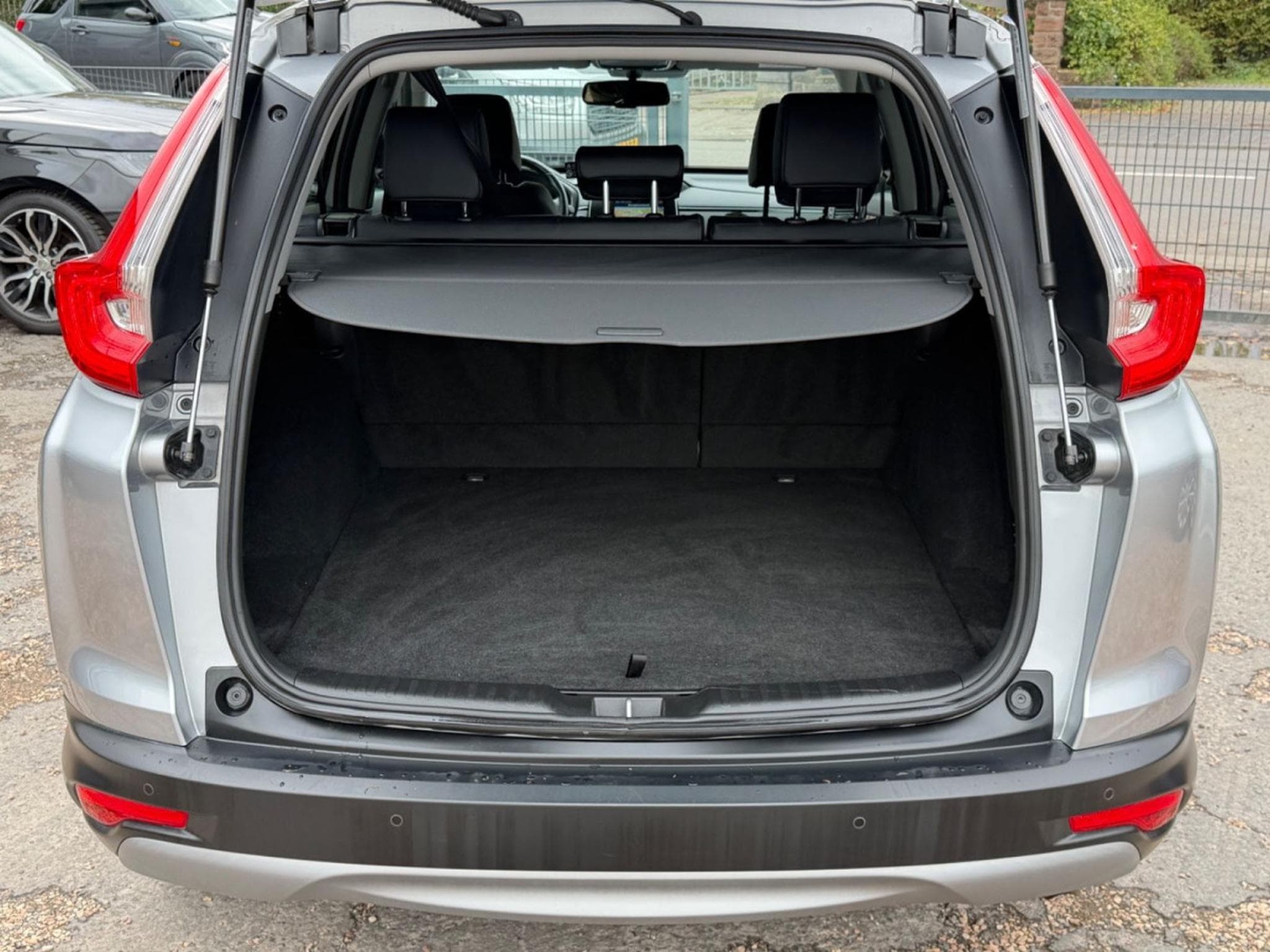 Honda CR-V 2.0 i-MMD HYBRID 4WD Lifestyle (2022) - Photo 15