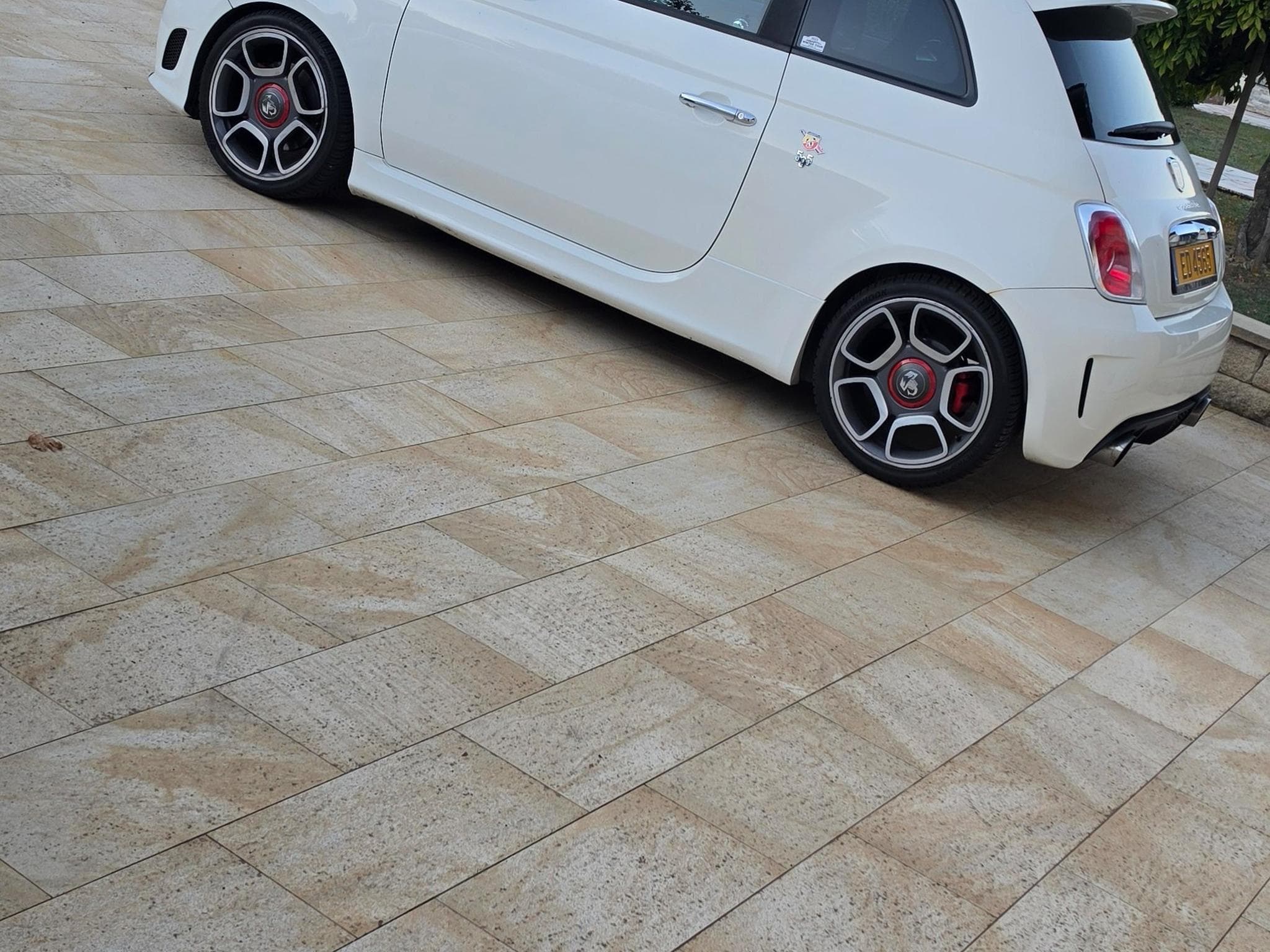 Abarth 595 Abarth (2011) - Photo 1