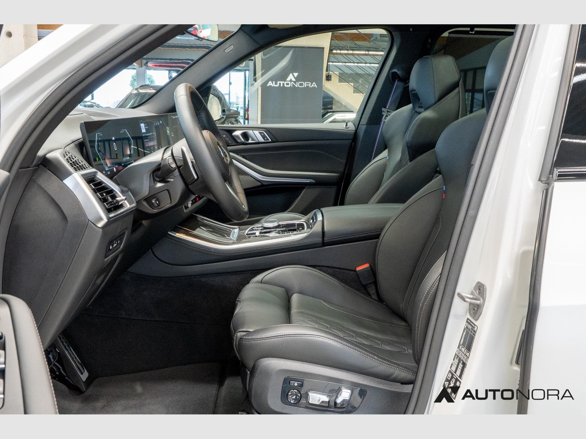 BMW X5 xDrive 40d M Sportpaket Pro (2025) - Photo 11