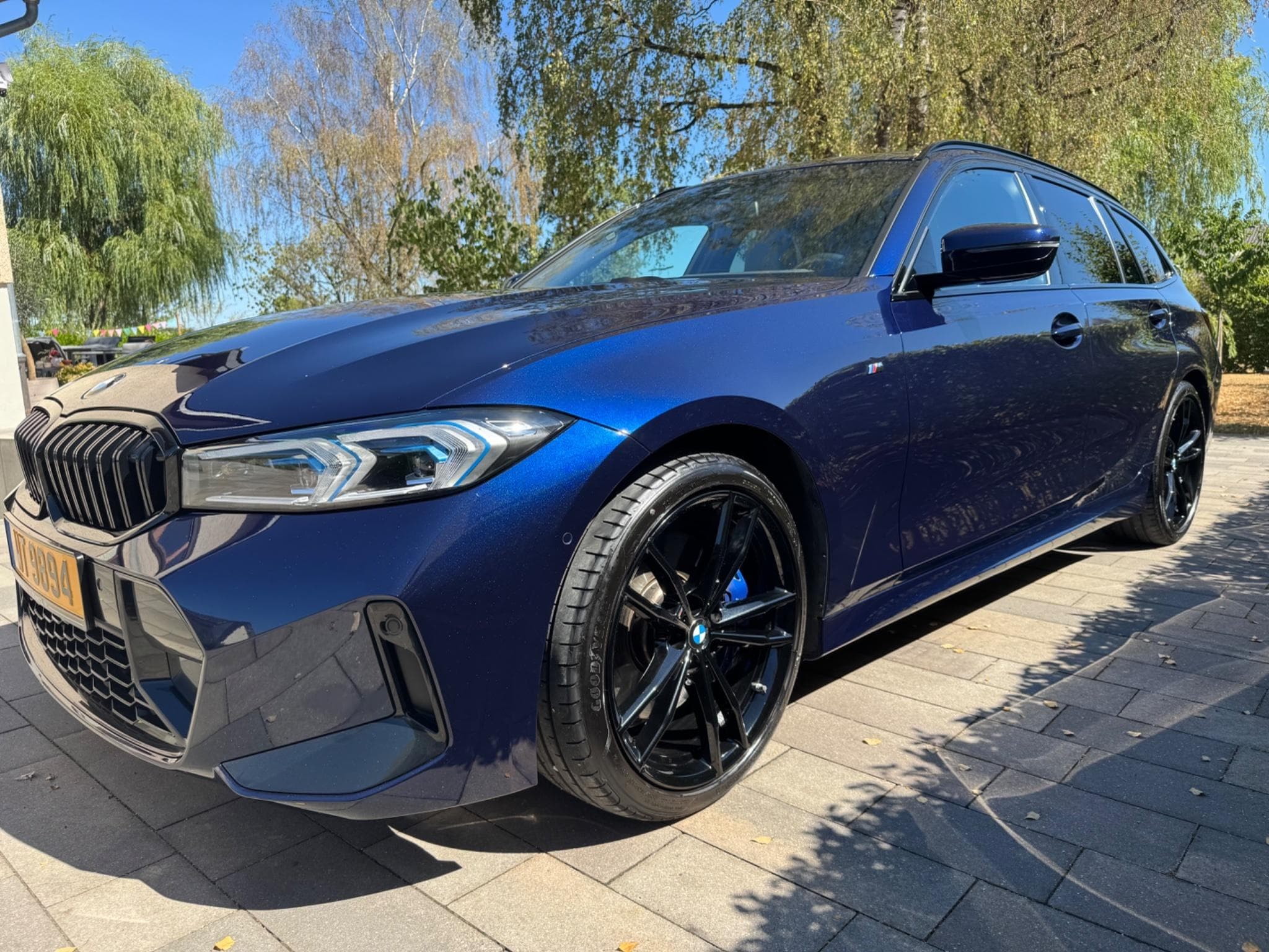BMW 330 xDrive Touring M Sport/HUD/AHK/PANORAMA (2024) - Foto 5