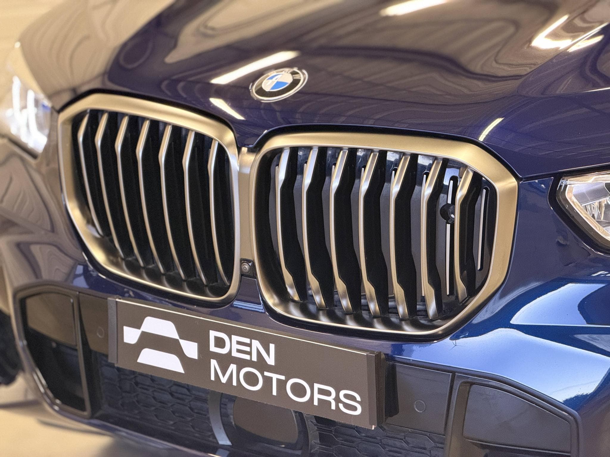 BMW X5 M50i 530ch / 1ère Main / TVA Récup / 30 330€ d'options / Nig (2019) - Foto 11