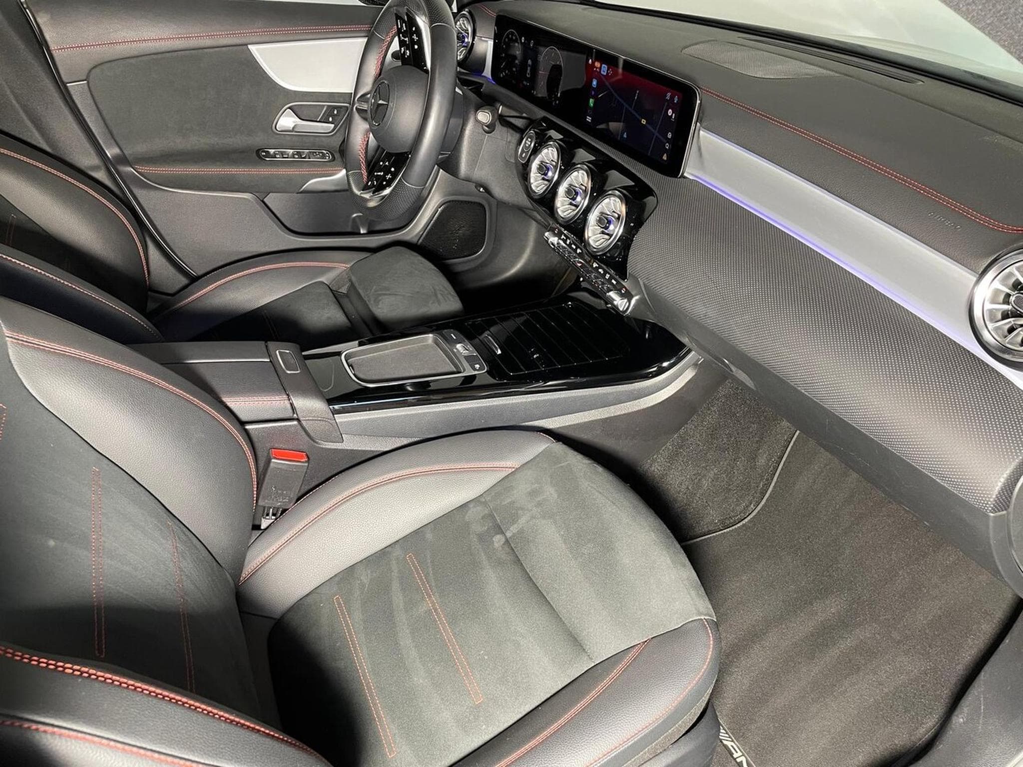 Mercedes CLA 200 150 CV DCT AMG LINE GPS (2023) - Foto 13