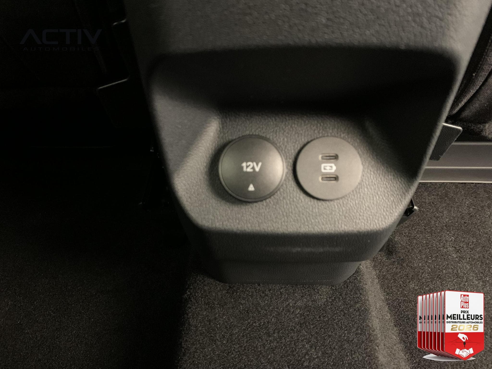 Ford PUMA 1.0 EcoBoost 125 ch mHEV S&S Powershift ST-Line (2026) - Photo 17