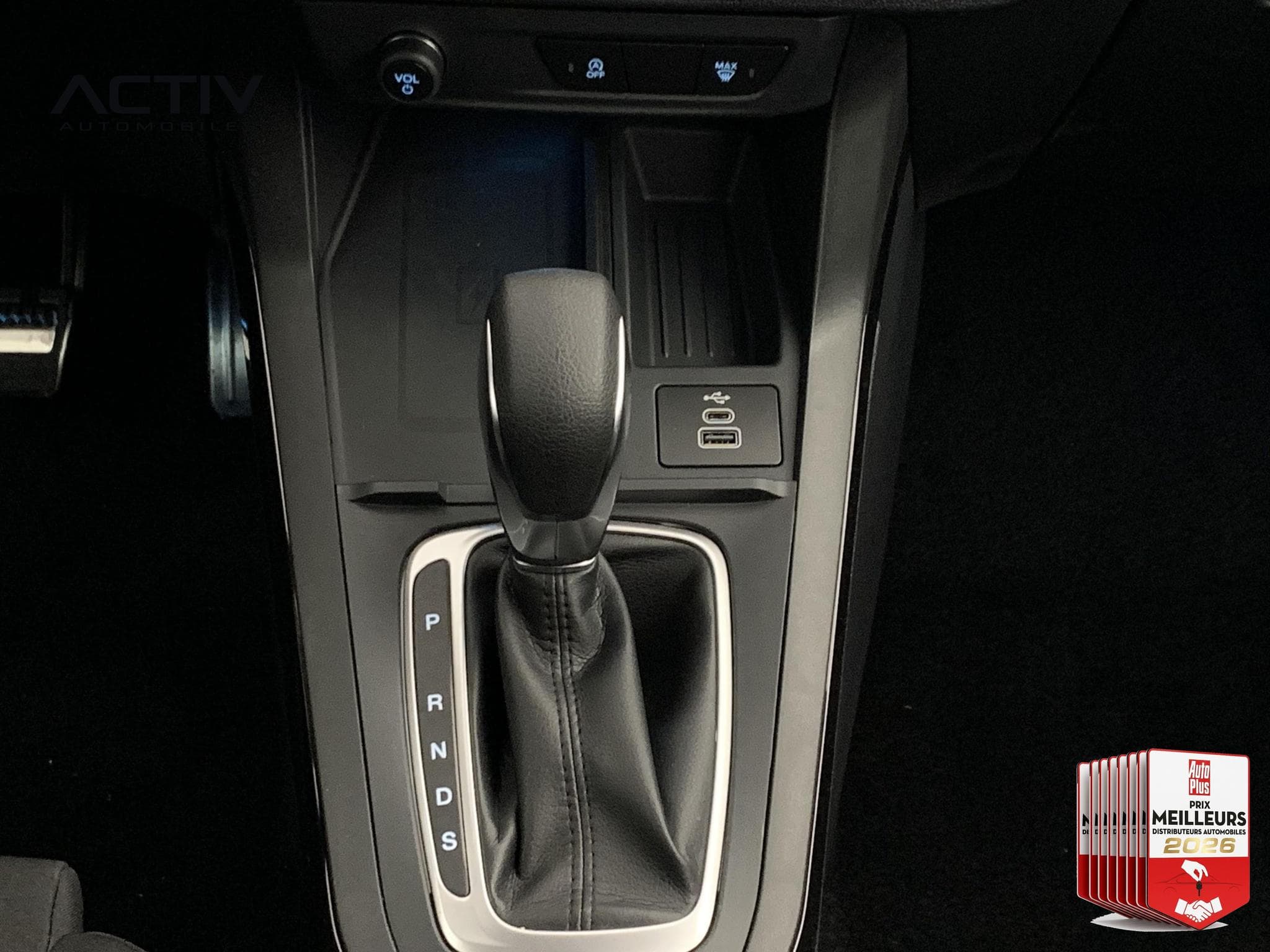 Ford PUMA 1.0 EcoBoost 125 ch mHEV S&S Powershift ST-Line (2026) - Photo 16