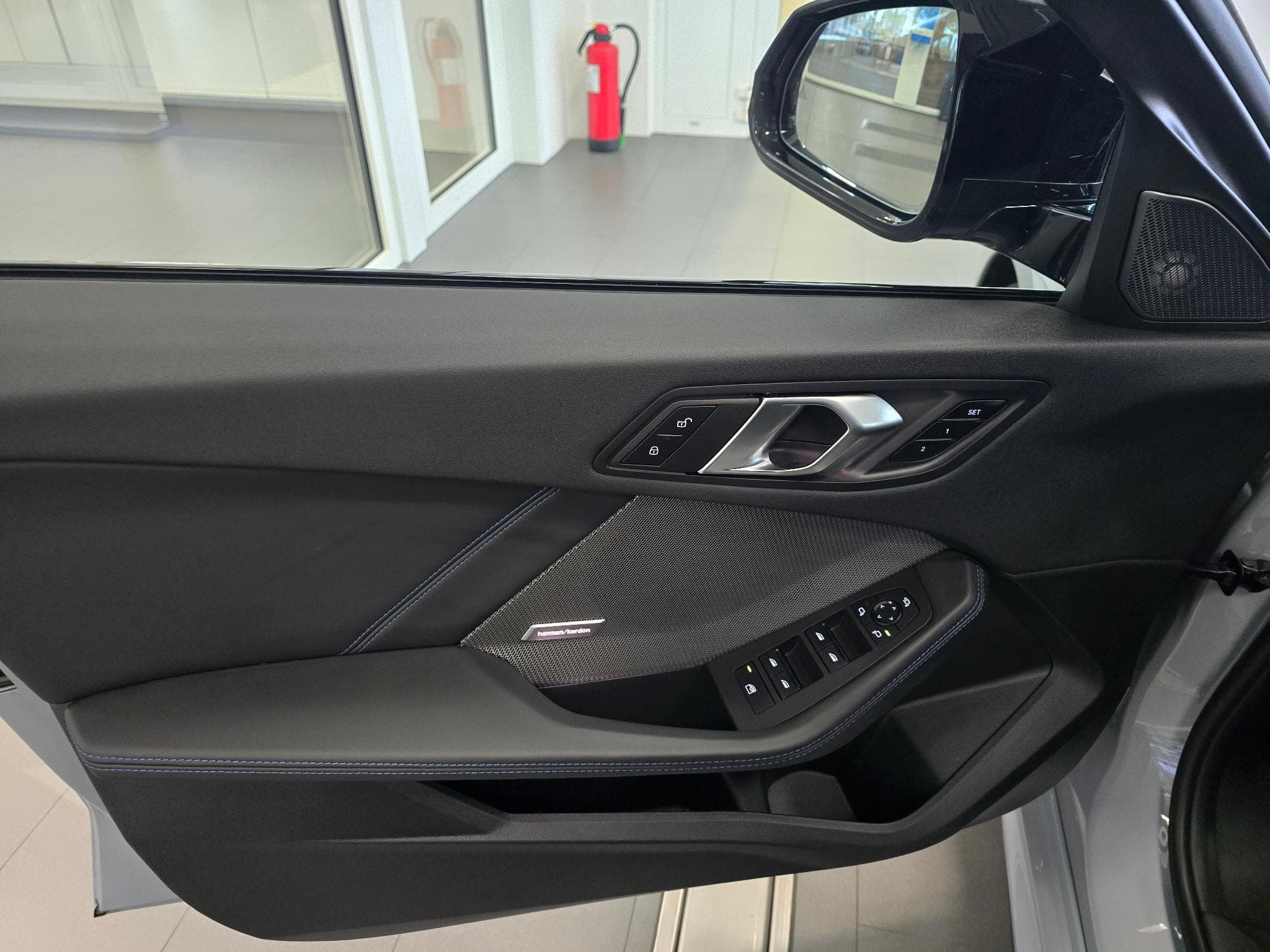 BMW M135 M sport Pro, Toit ouvrant, Harman Kardon... (2025) - Foto 6