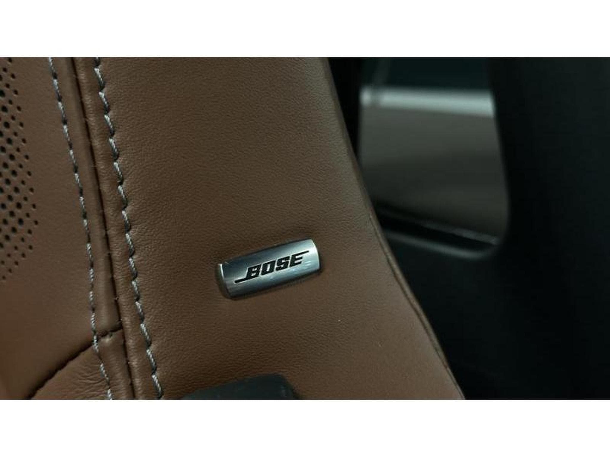 Mazda MX-5 Skyactiv-G Kazari (2024) - Photo 14
