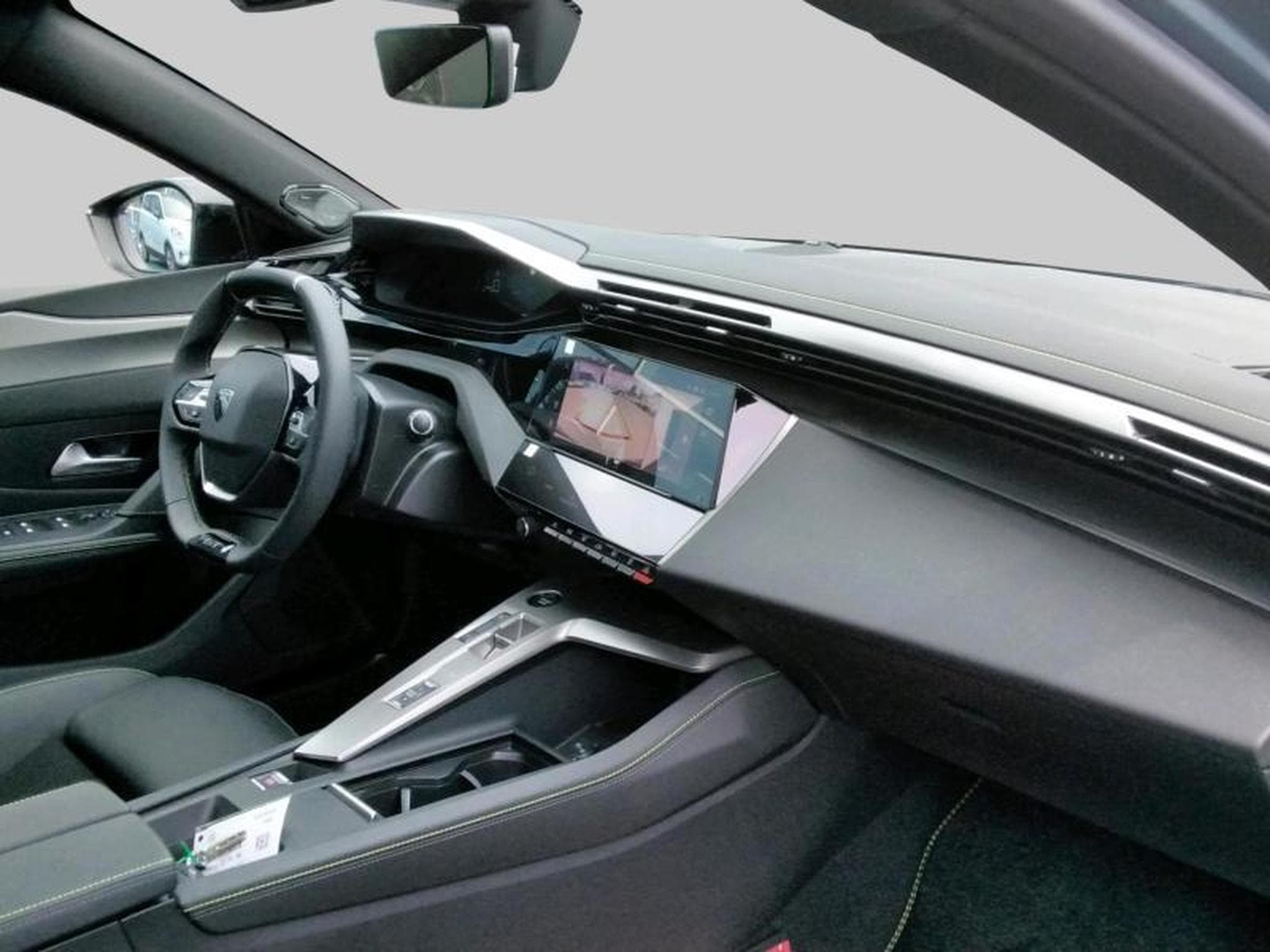 Peugeot 308 GT (2026) - Photo 9
