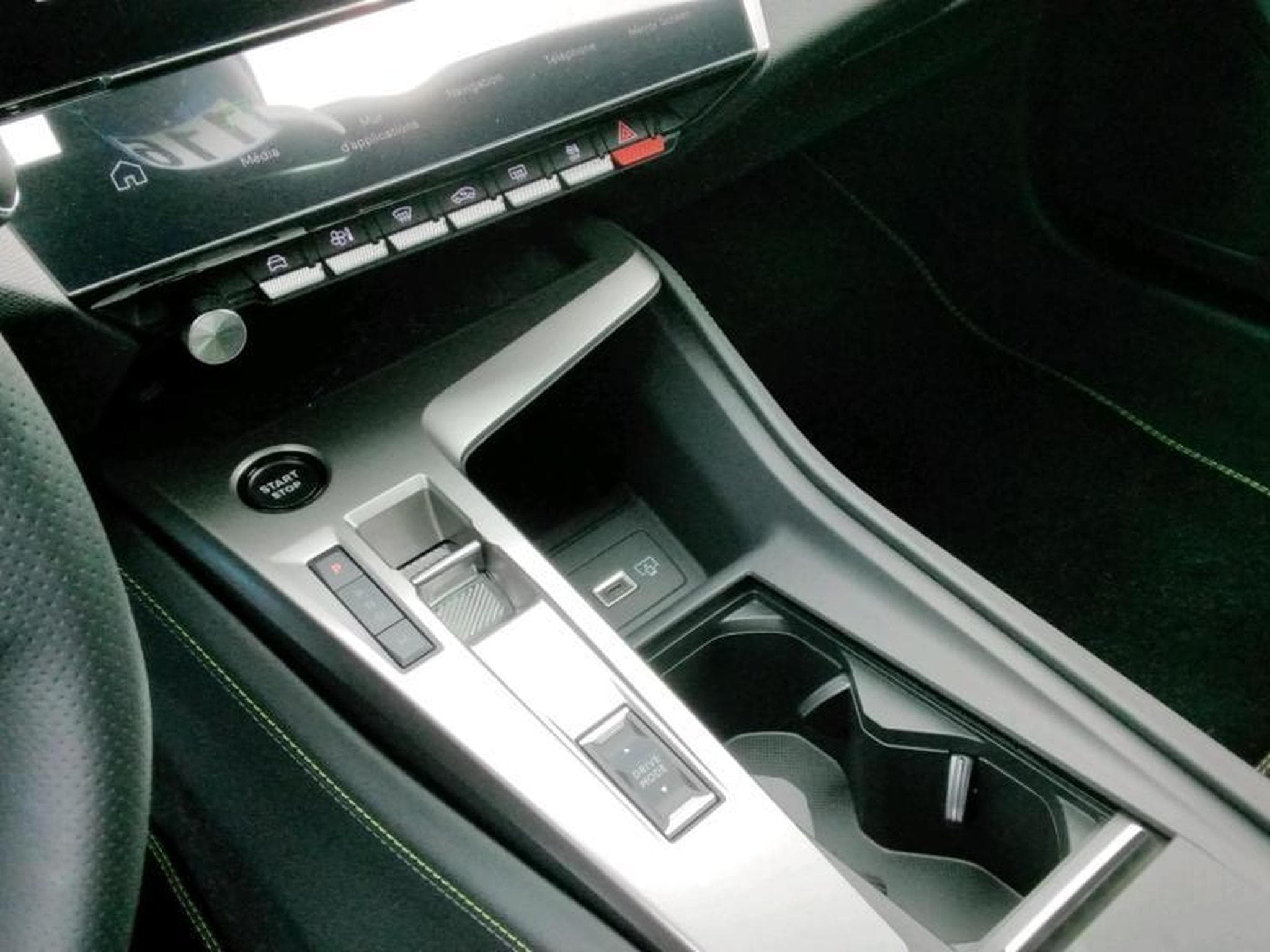 Peugeot 308 GT (2026) - Photo 19