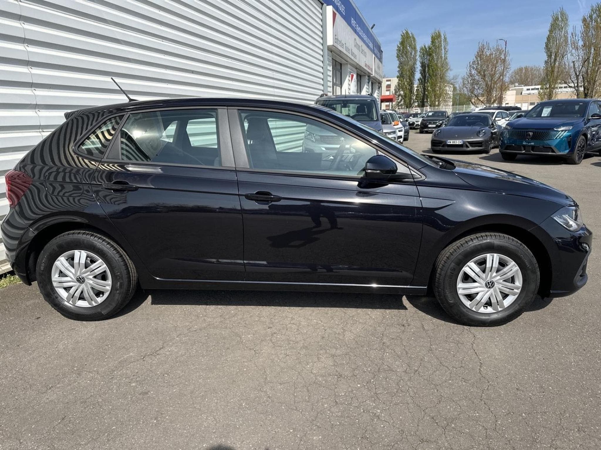 VW Polo 1.0 MPI 80ch LIMITED 5P (2025) - Photo 6