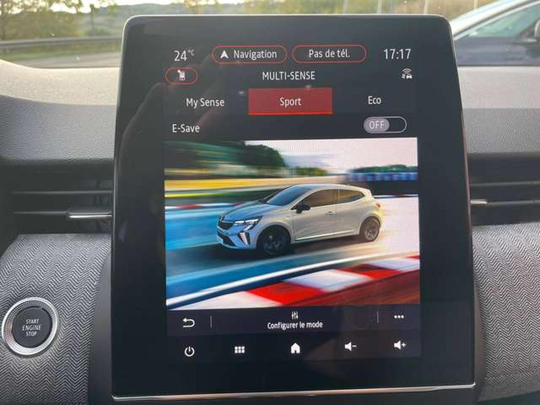 Renault Clio 1.5 HYBRIDE E-Tech - JUSQU'A 36 MOIS DE GARANTIE (2023) - Photo 18