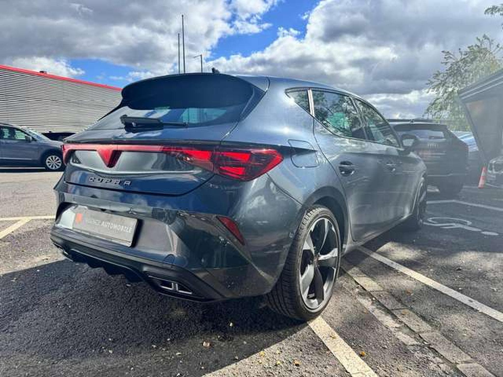 CUPRA Leon Leon 1.5 eTSI DSG (2025) - Foto 5