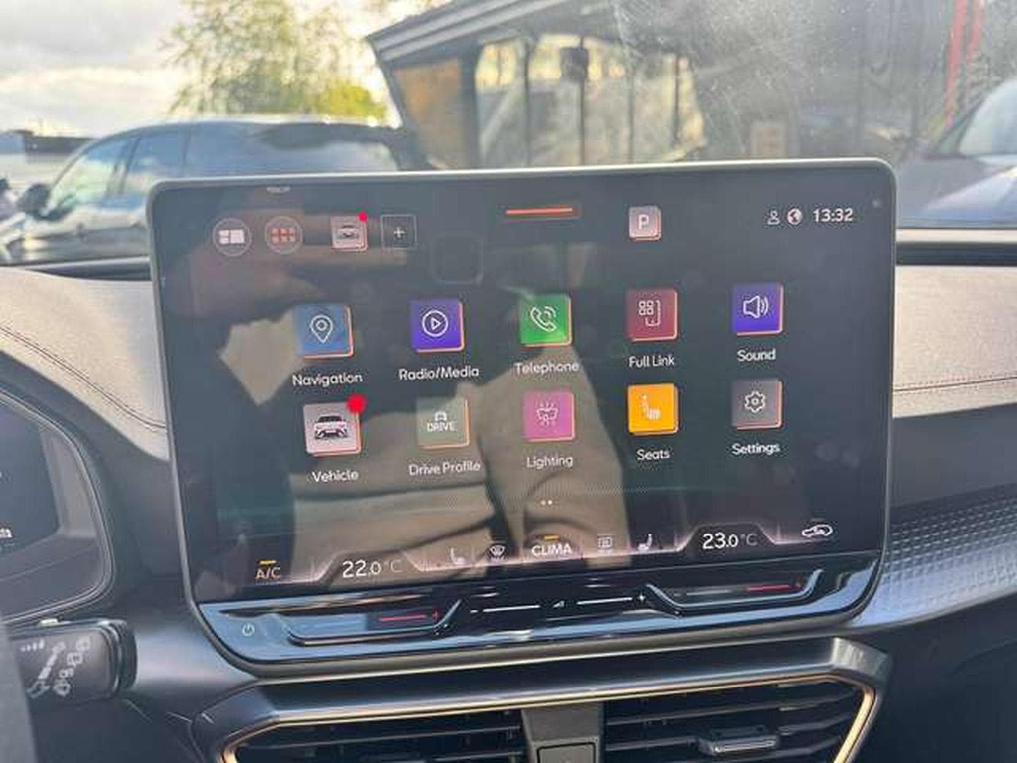 CUPRA Leon Leon 1.5 eTSI DSG (2025) - Foto 19