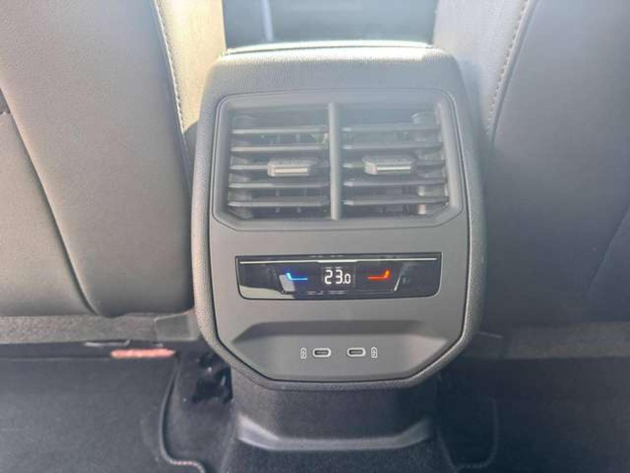 CUPRA Leon Leon 1.5 eTSI DSG (2025) - Foto 21