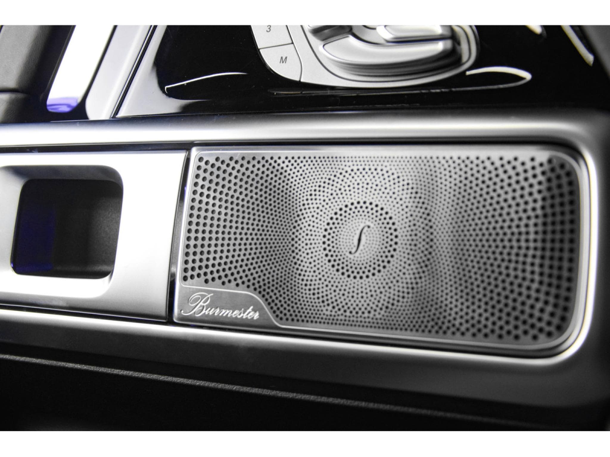 Mercedes G 63 AMG V8 Bi-Turbo - MANUFAKTUR (2023) - Photo 11