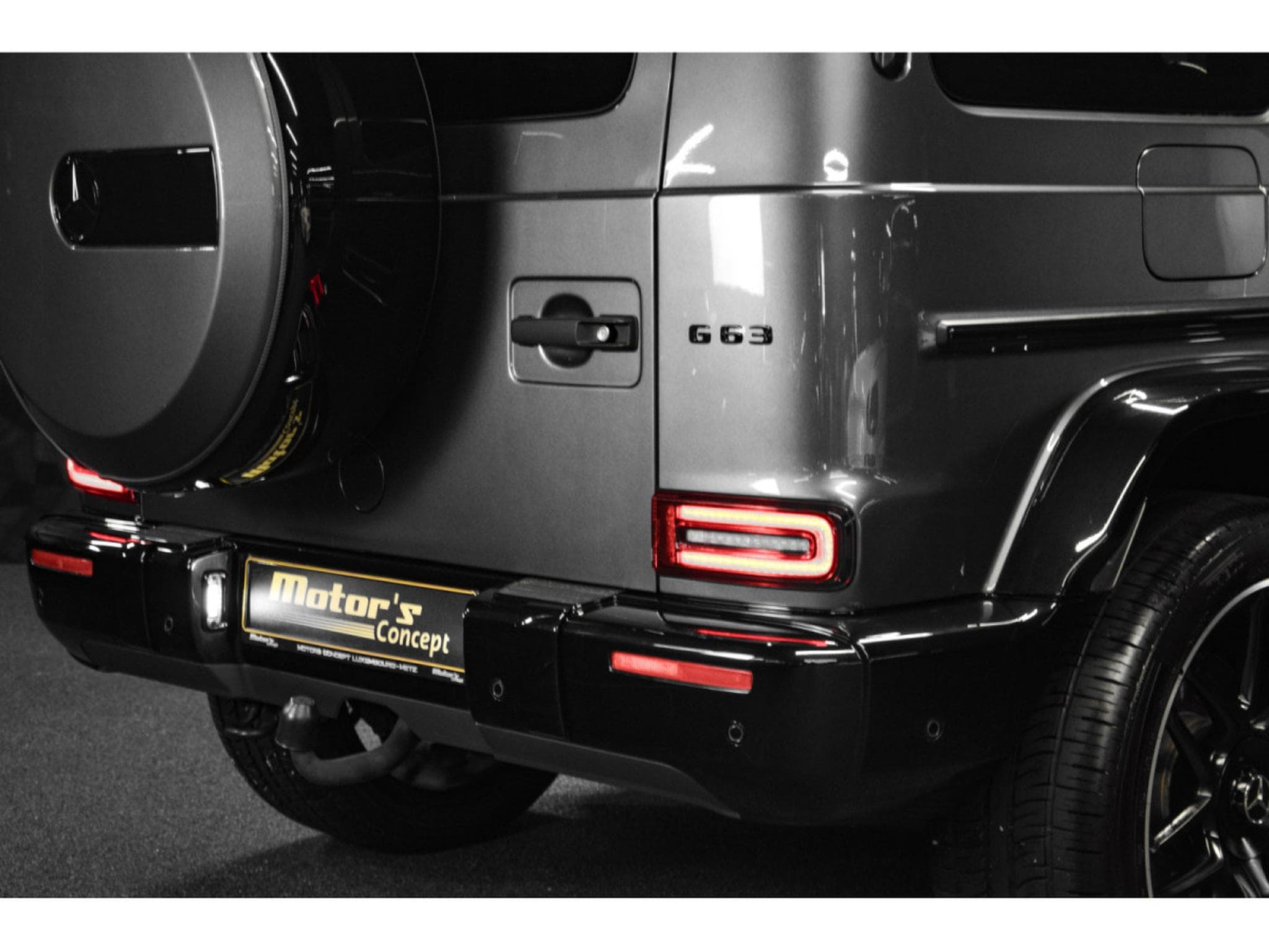 Mercedes G 63 AMG V8 Bi-Turbo - MANUFAKTUR (2023) - Photo 23