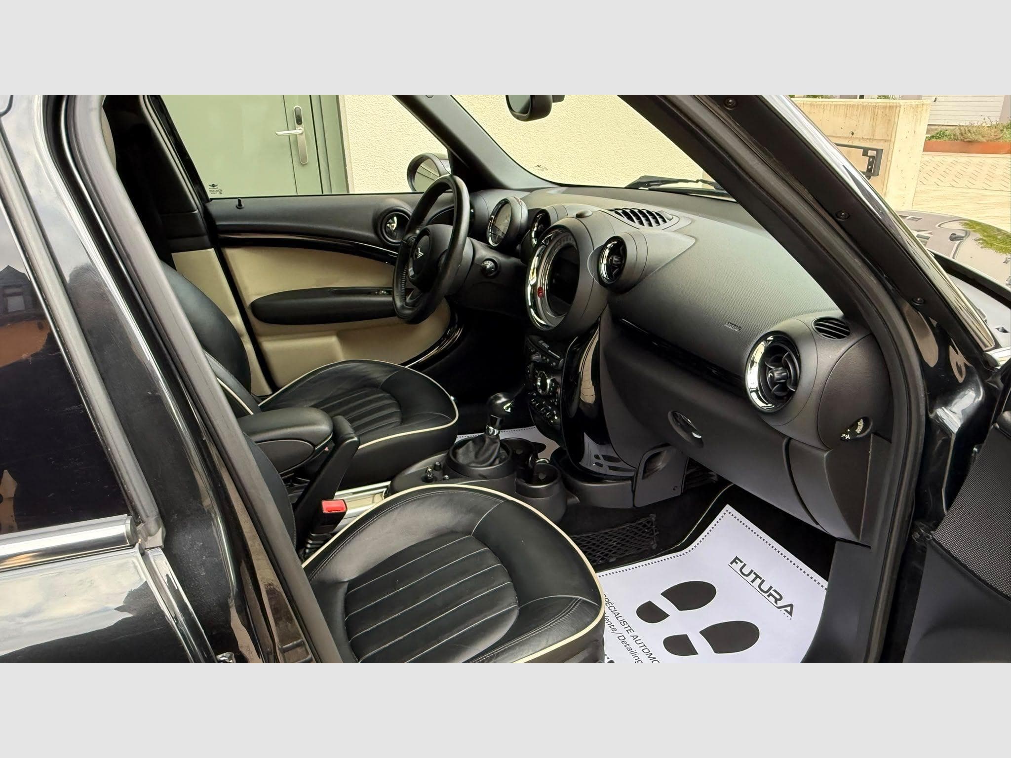Mini Countryman Automatique 112ch (2013) - Foto 10