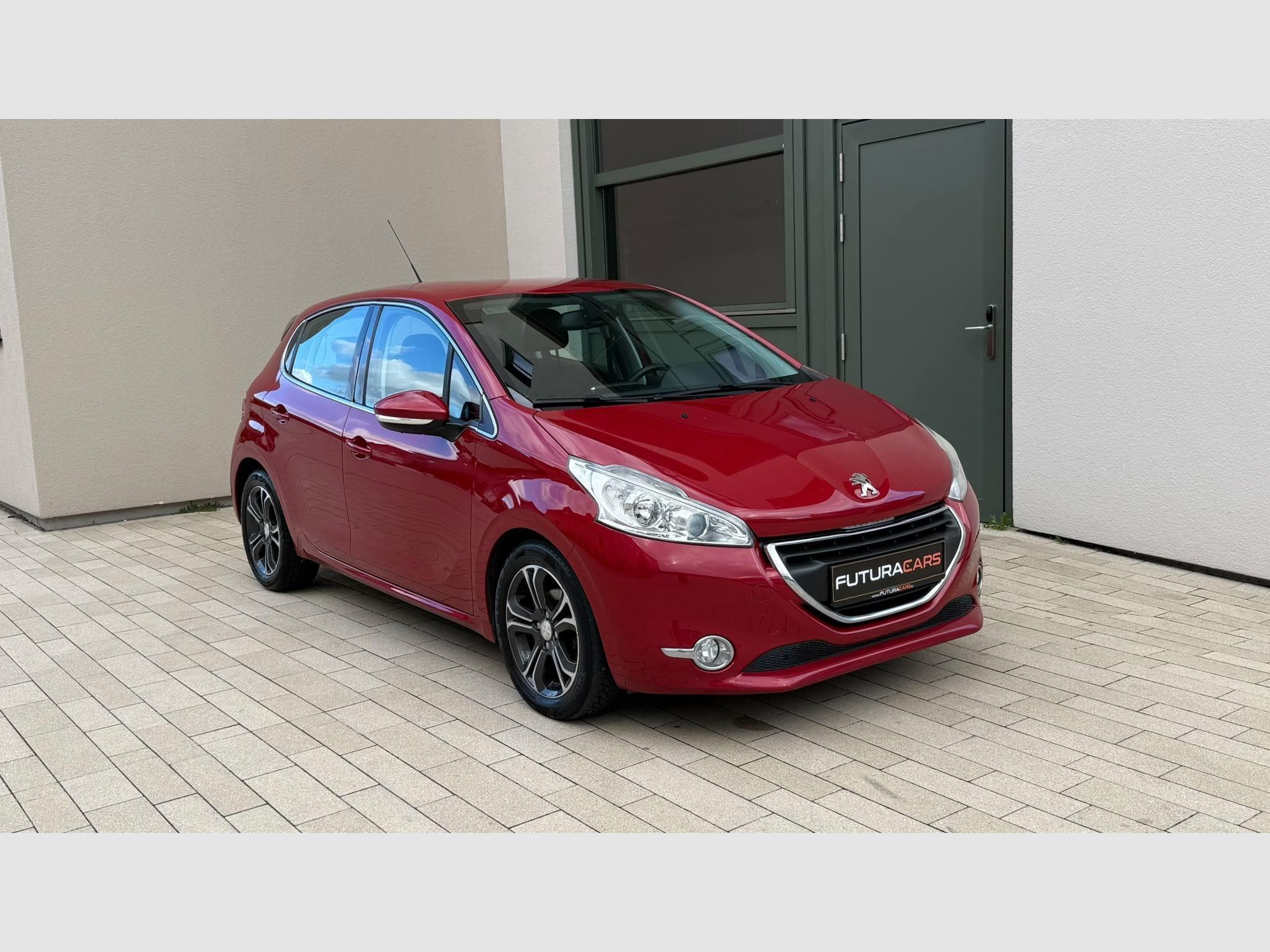 Peugeot 208 1.6 eHdi (2014) - Foto 3