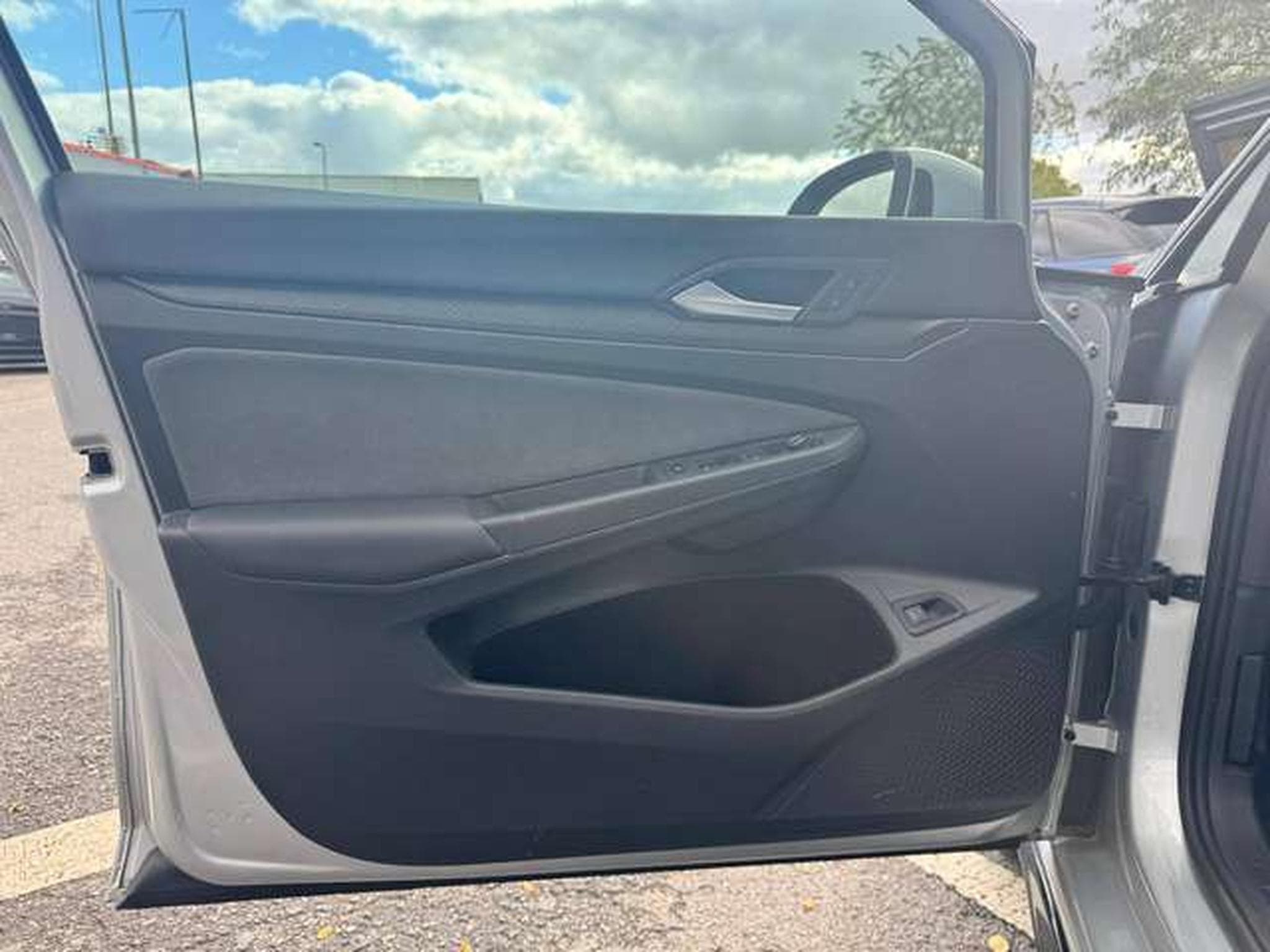 VW Golf Golf Variant 2.0 TDI SCR DSG R-Line / 1er OWNER  JUSQU'A 36 (2023) - Photo 8