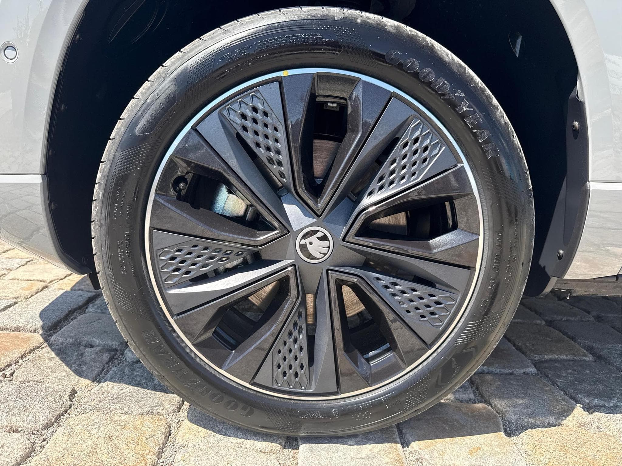 Skoda Karoq Sportline 1,5 TSI (2026) - Photo 14