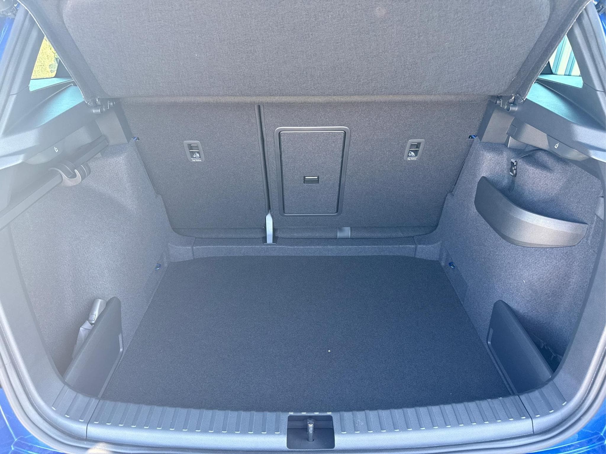 Skoda Karoq Sportline 1,5 TSI (2026) - Photo 10