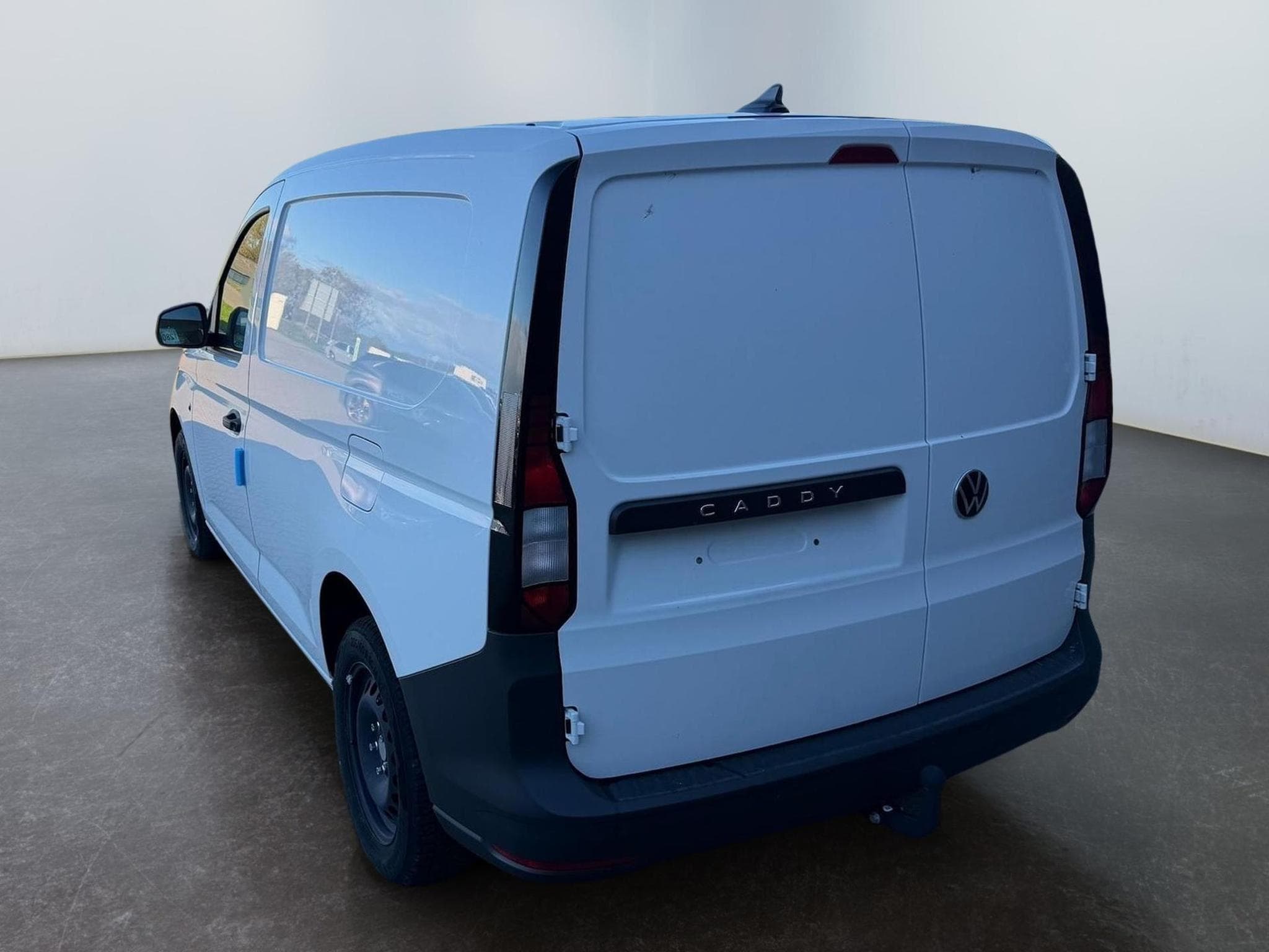 VW Caddy 2.0 TDI 102PS/75KW (2026) - Photo 4