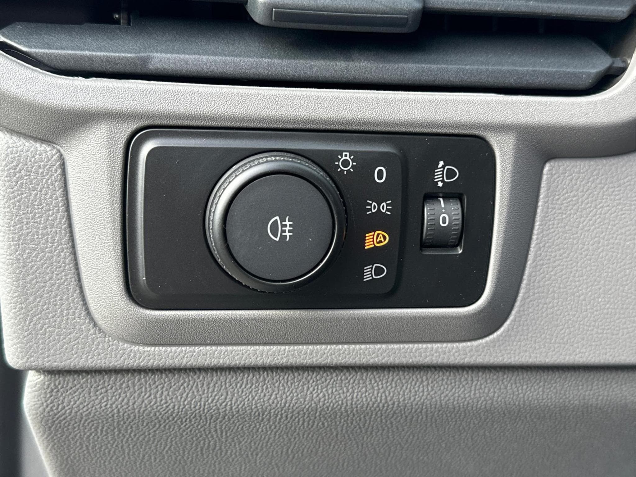 VW T7 Basis (2026) - Foto 22