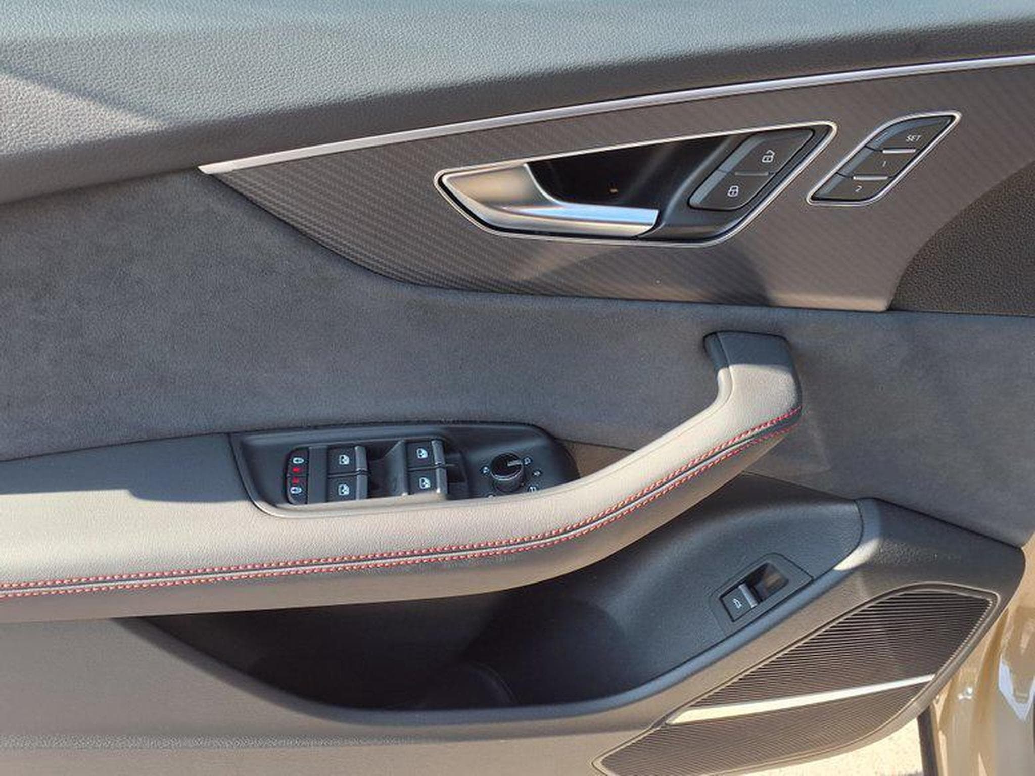 Audi Q8 S line 3.0 TDI 8-Gang-Tiptronic quattro (2026) - Photo 5