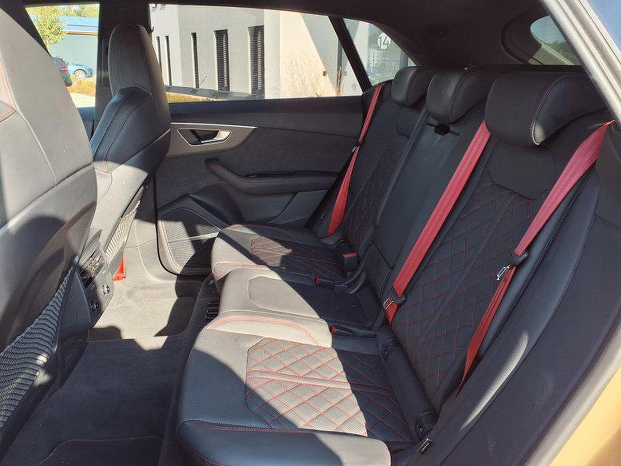 Audi Q8 S line 3.0 TDI 8-Gang-Tiptronic quattro (2026) - Photo 8