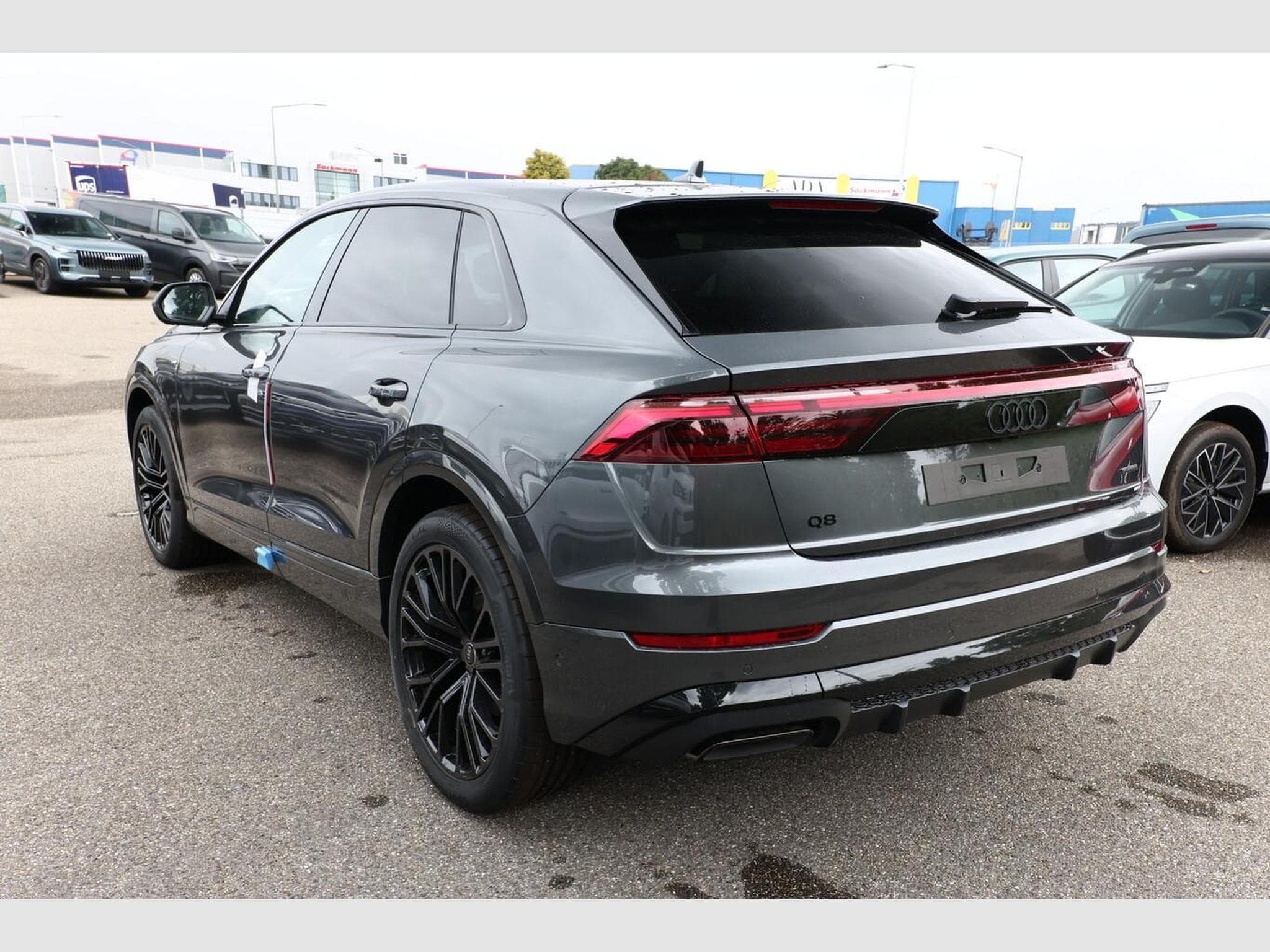 Audi Q8 S line (2026) - Photo 4