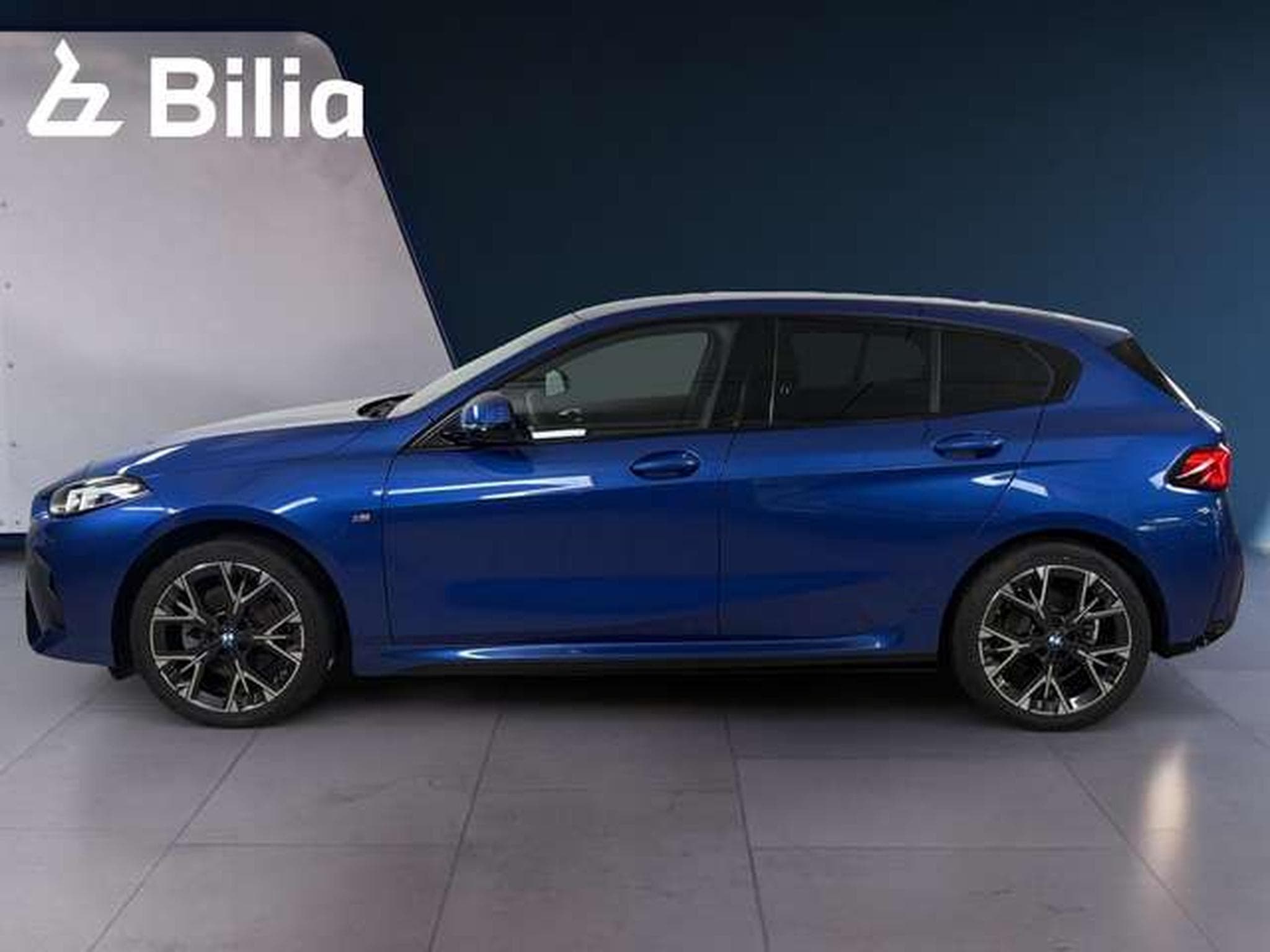 BMW 120 d HK HiFi DAB LED Komfortzg. (2025) - Photo 3