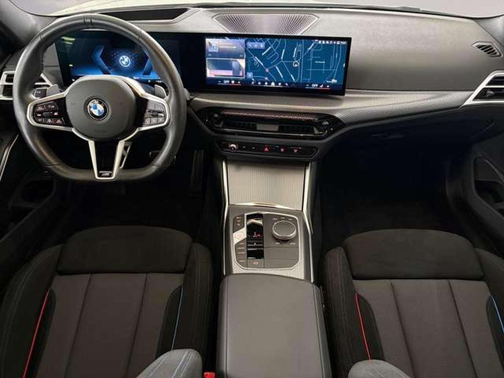 BMW 320 d xDrive Head-Up HiFi DAB LED (2025) - Photo 7