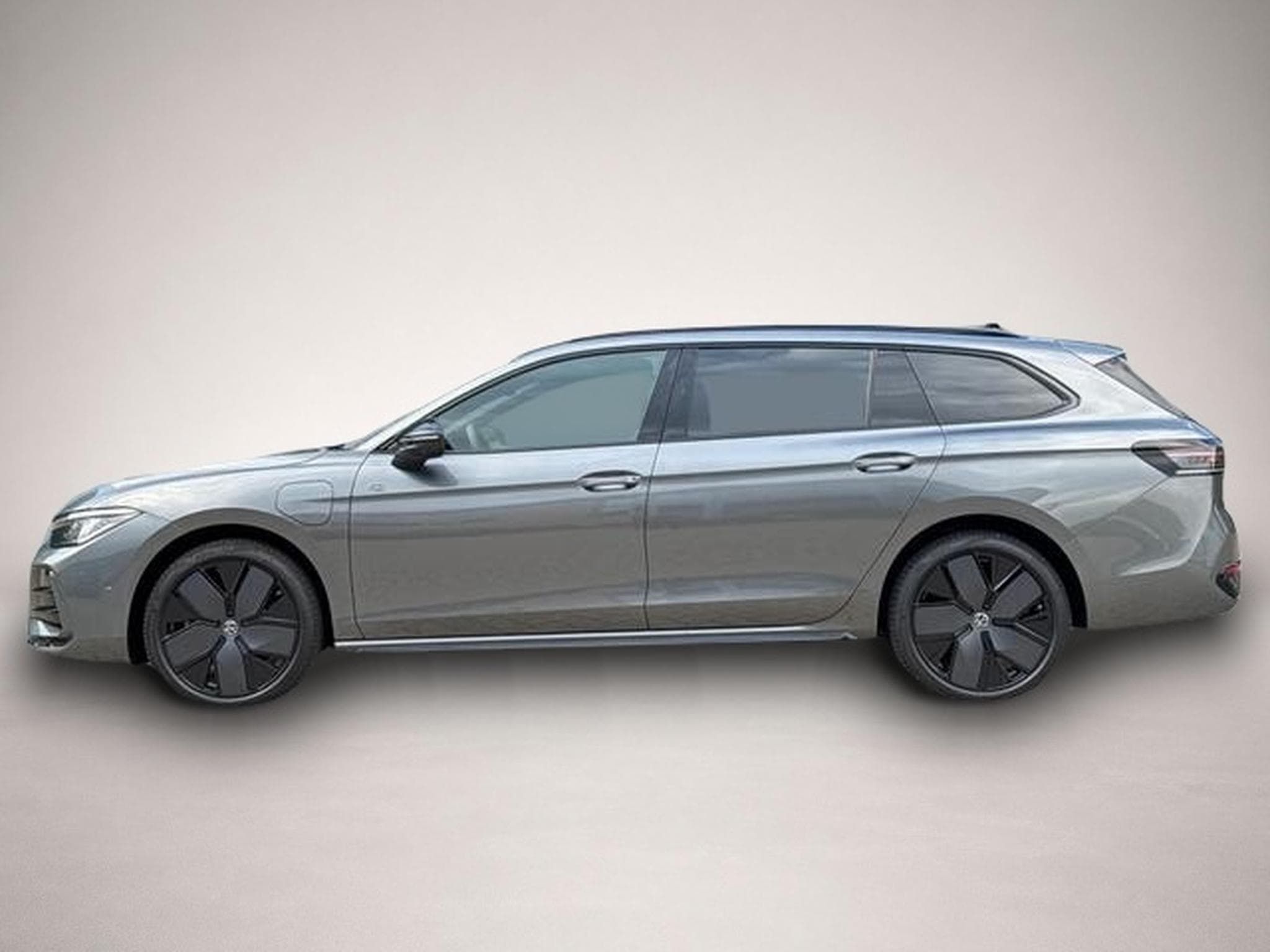 VW Passat (2026) - Photo 2