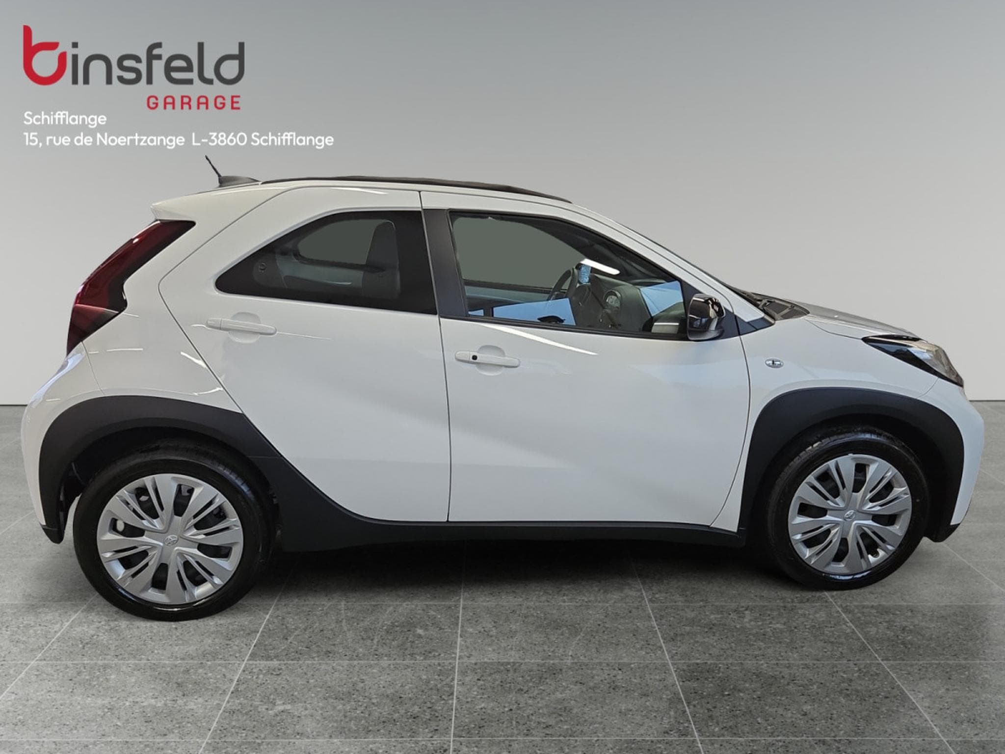 Toyota Aygo X 1.0i VVT-i X play Air (2023) - Photo 6