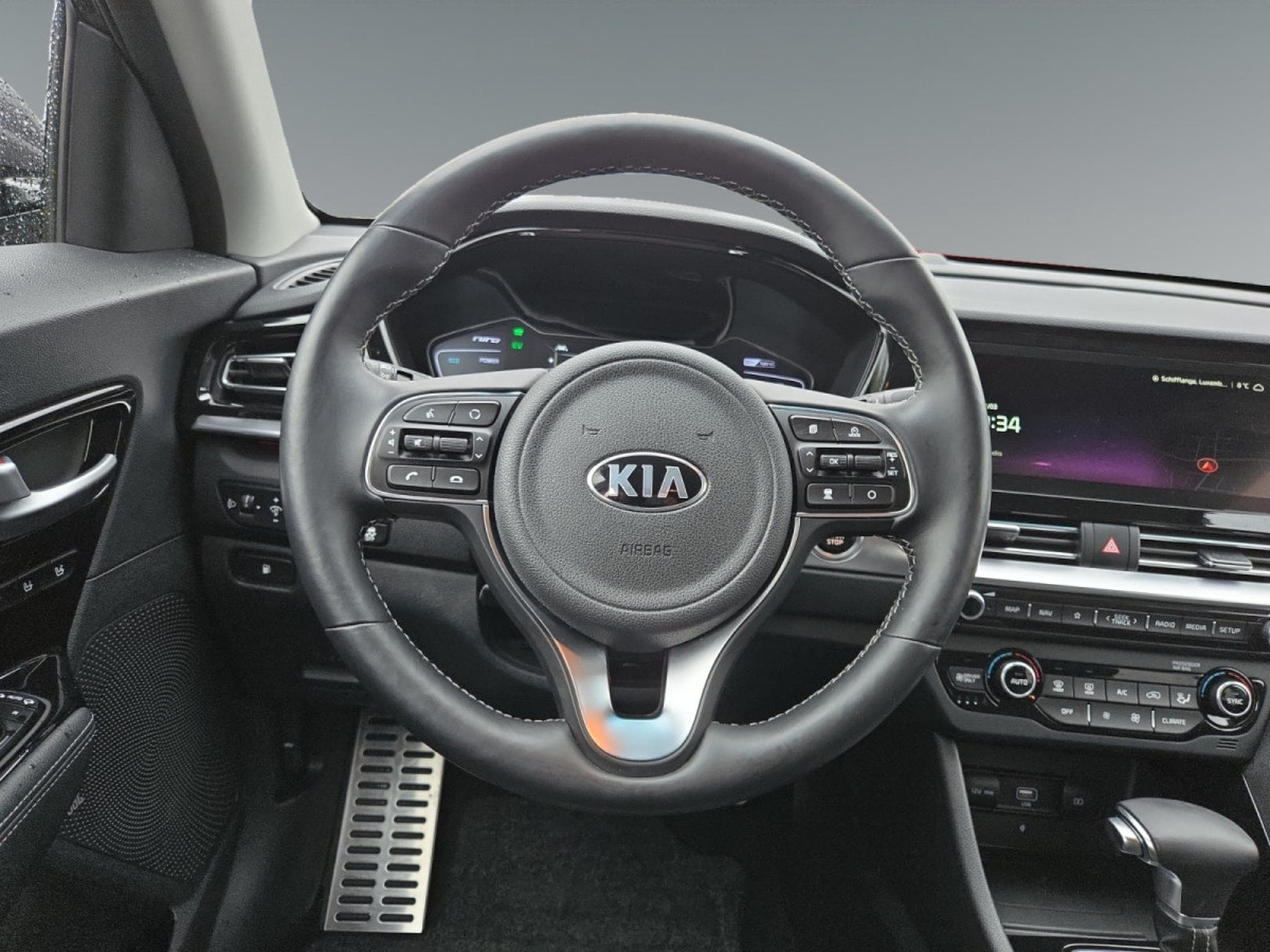 Kia Niro Sense 1.6 GDi HEV 6DCT (2021) - Photo 9