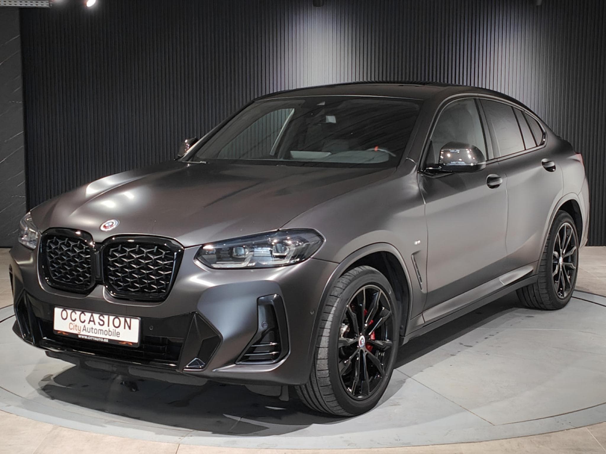BMW X4 X4 XDRIVE20dA PACK M TOIT OUVRANT SIEGES M CARPLAY (2022) - Photo 6